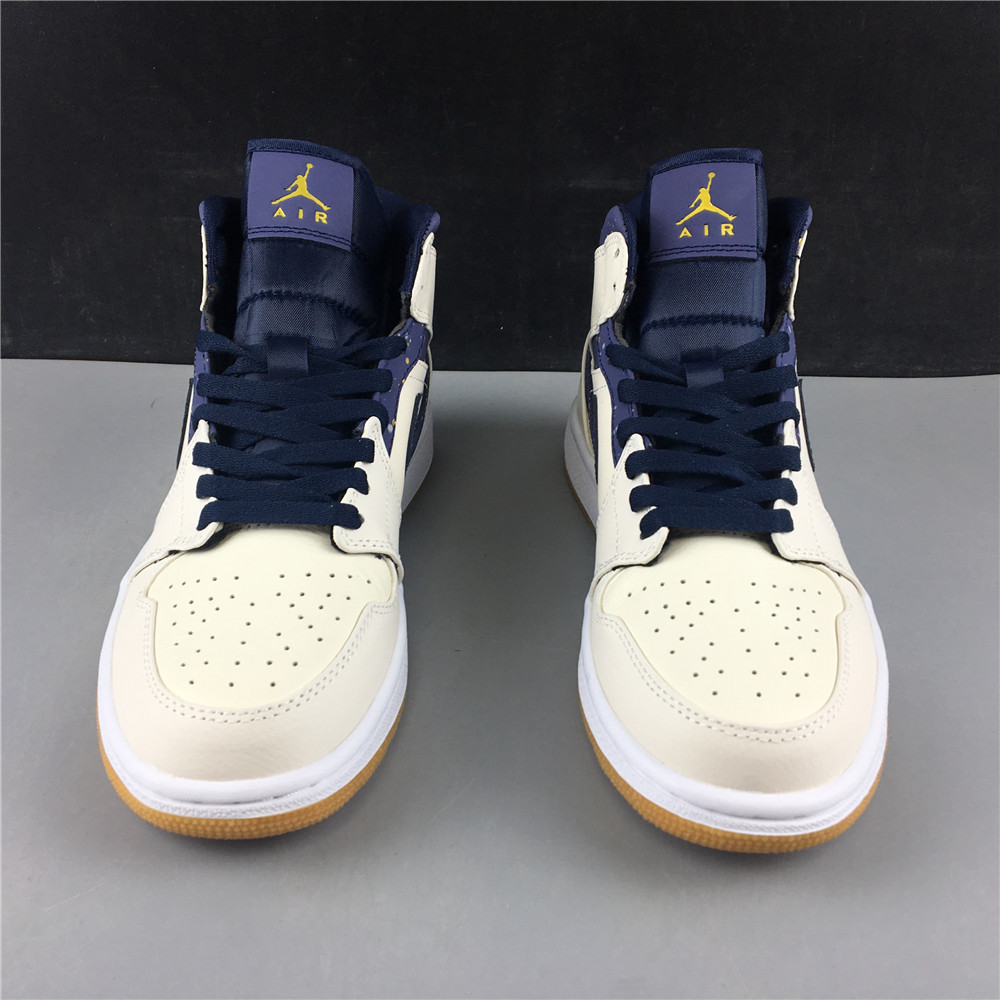 Air Jordan 1 Retro Mid Jeter AH6342-104