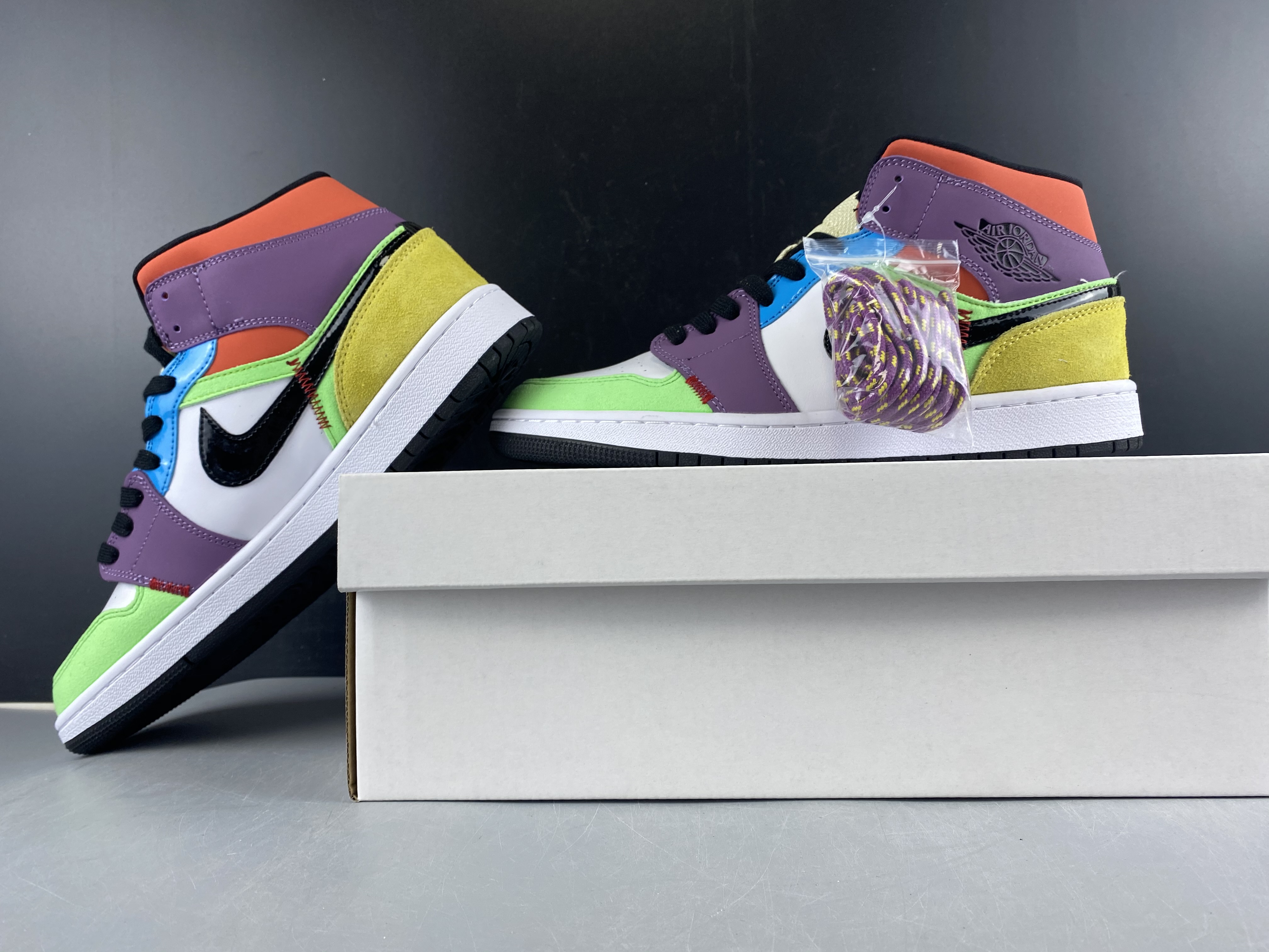 Air Jordan 1 Mid SE Multi-Color CW1140-100