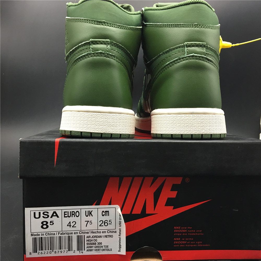 Air Jordan 1 Retro High Olive Canvas 555088-300