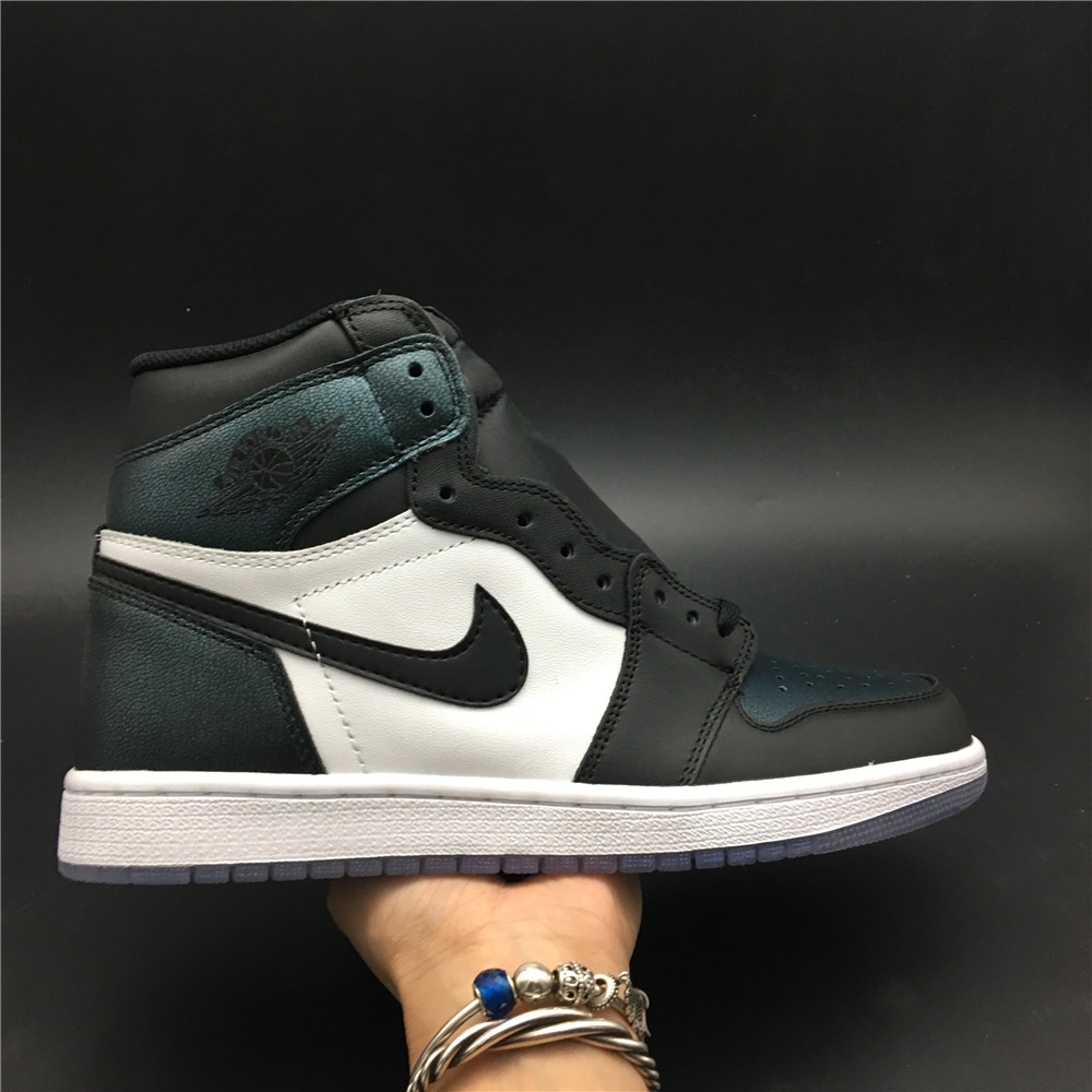 Air Jordan 1 Retro All Star 2017
