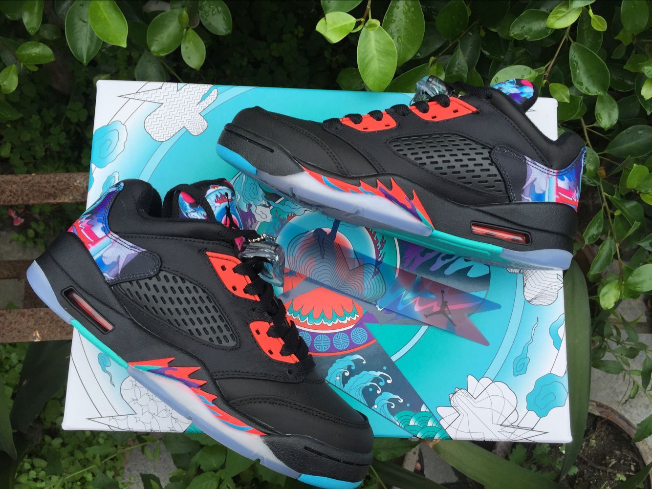 Air Jordan 5 Retro Low Chinese New Year 840475-060