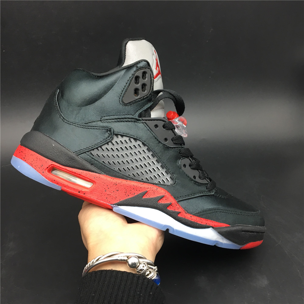 Air Jordan 5 Retro Satin Bred - 136027-006