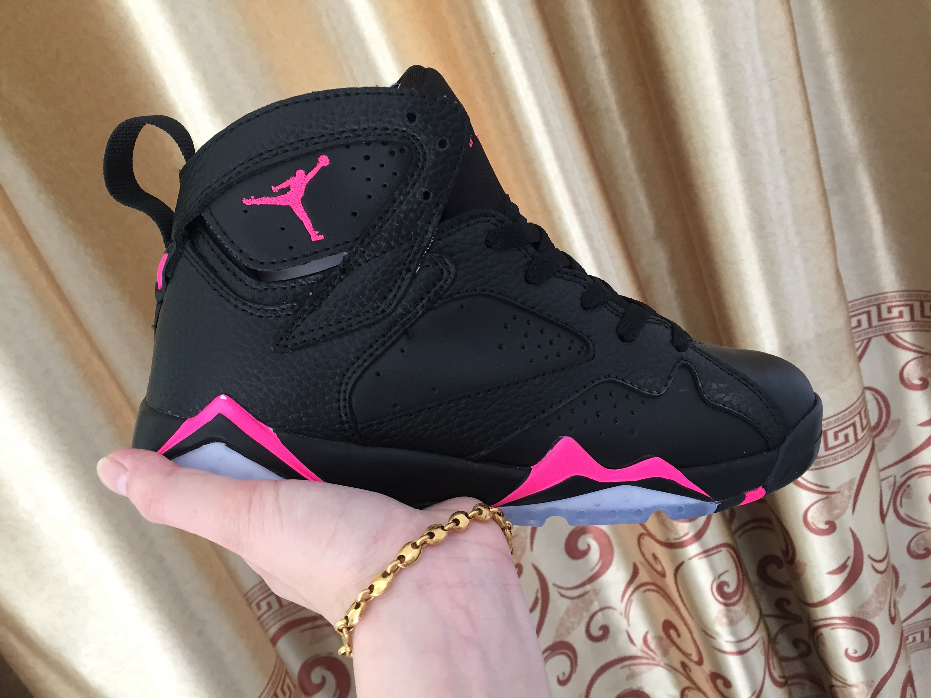 Air Jordan 7 Retro Black Hyper Pink 442960-018
