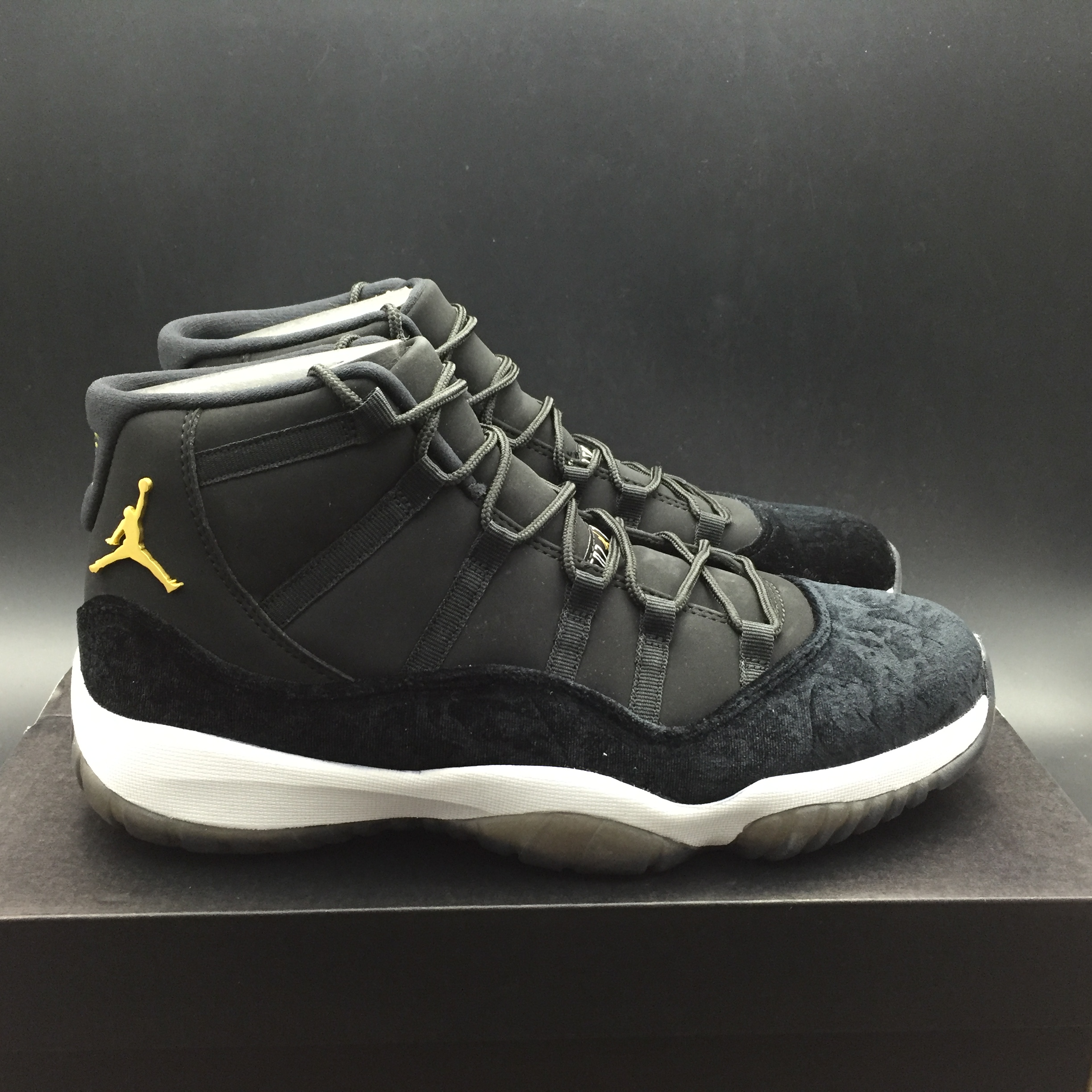 Air Jordan 11 Retro RL GG Black Metallic Gold 852625-651