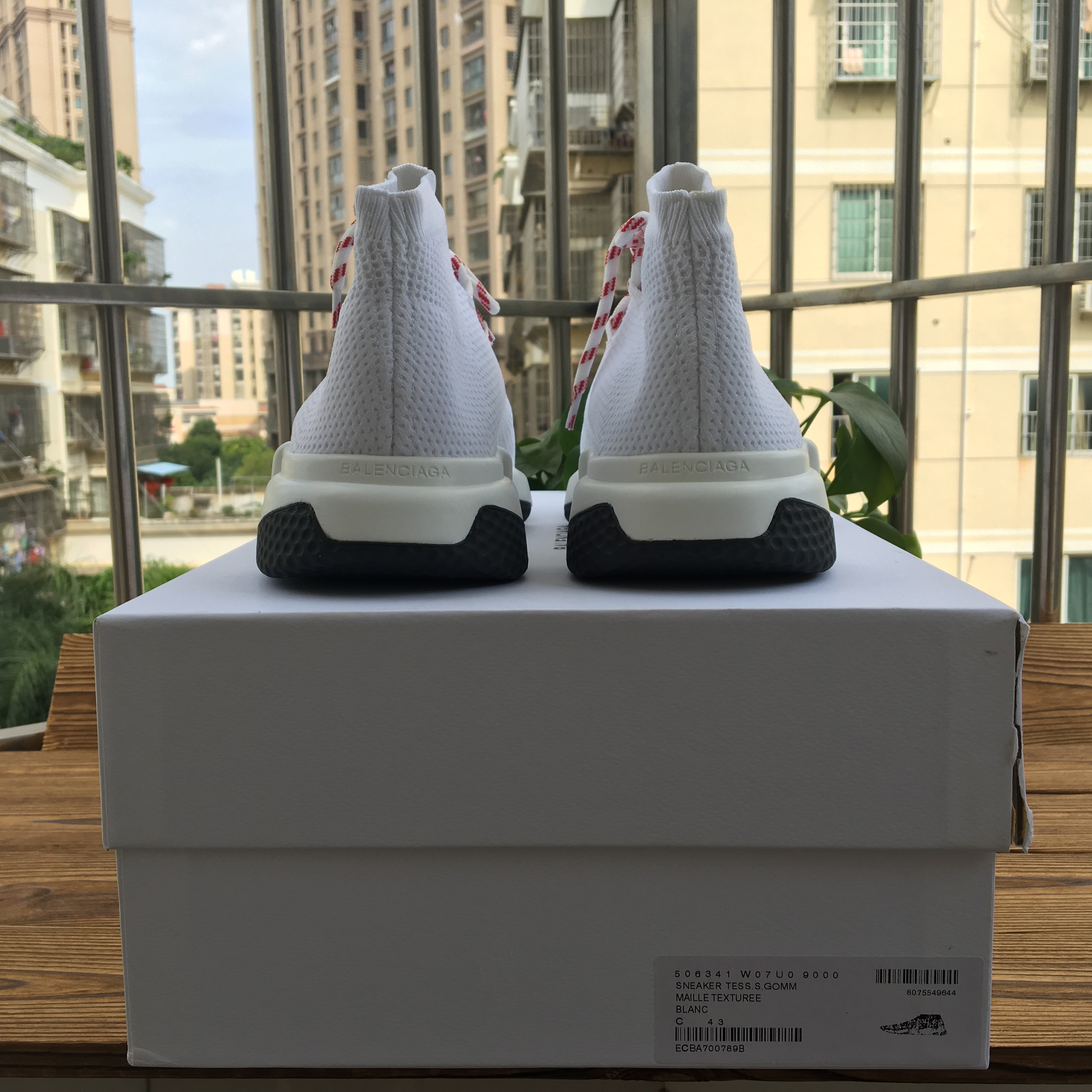 Speed Lace Up White Red 517319 W07U0 9000