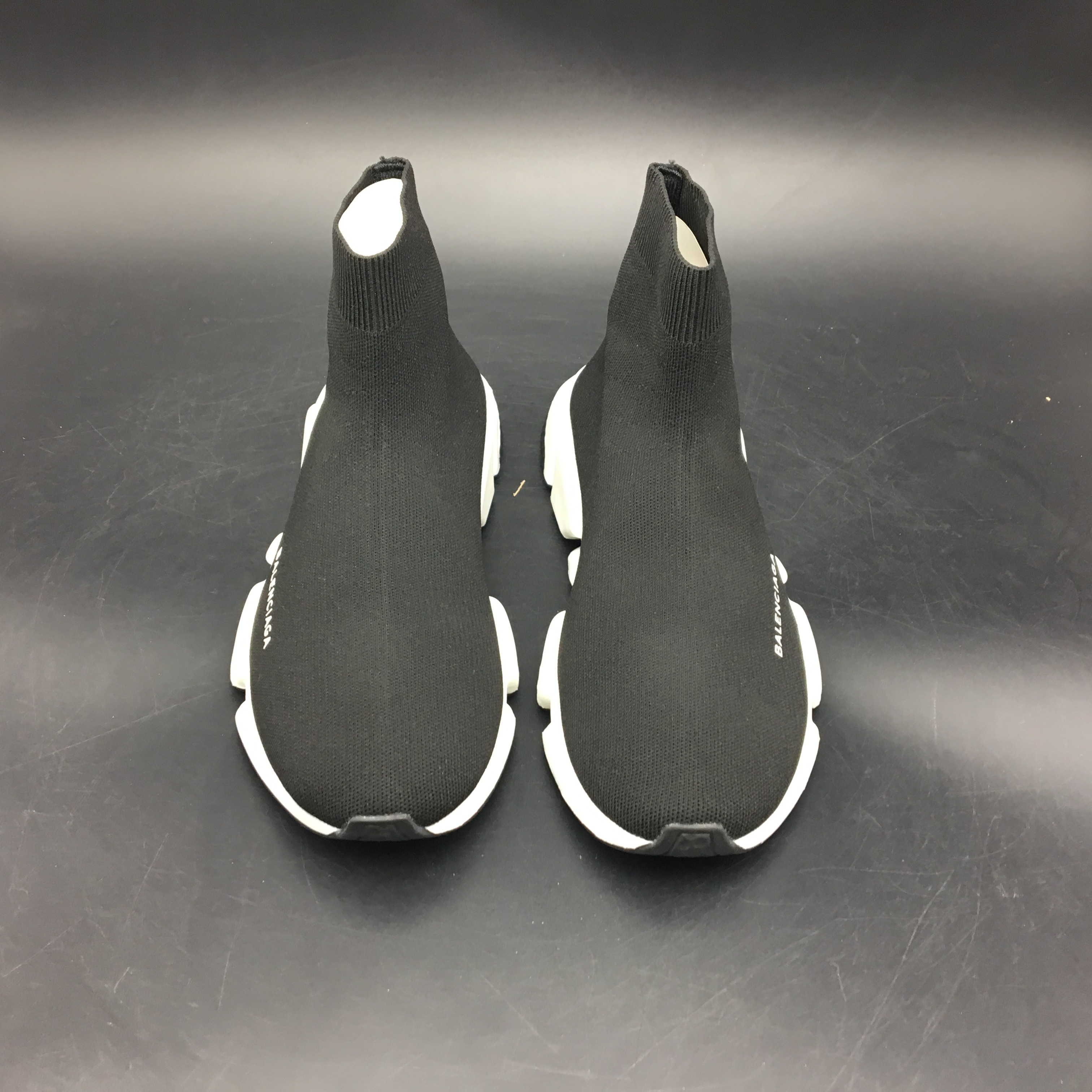 Blncig Speed Trainer Black White (W)  477289-W05G0-1000