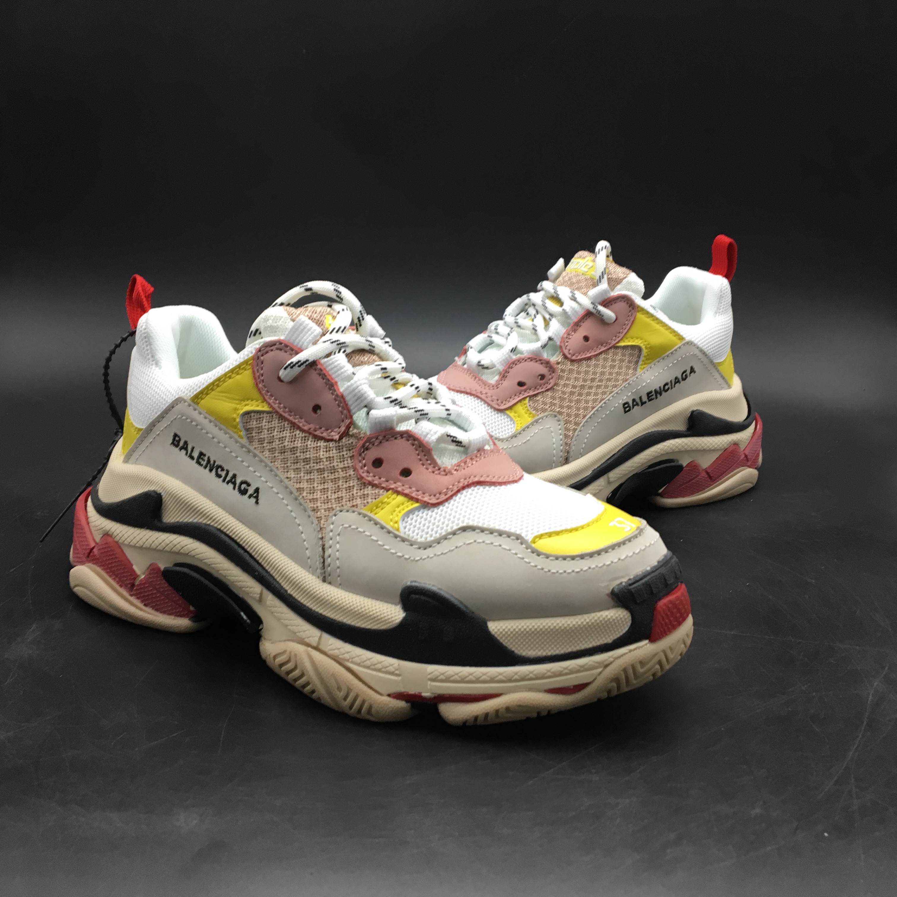 Blncig Triple S Cream Yellow Red 524038W09O59035