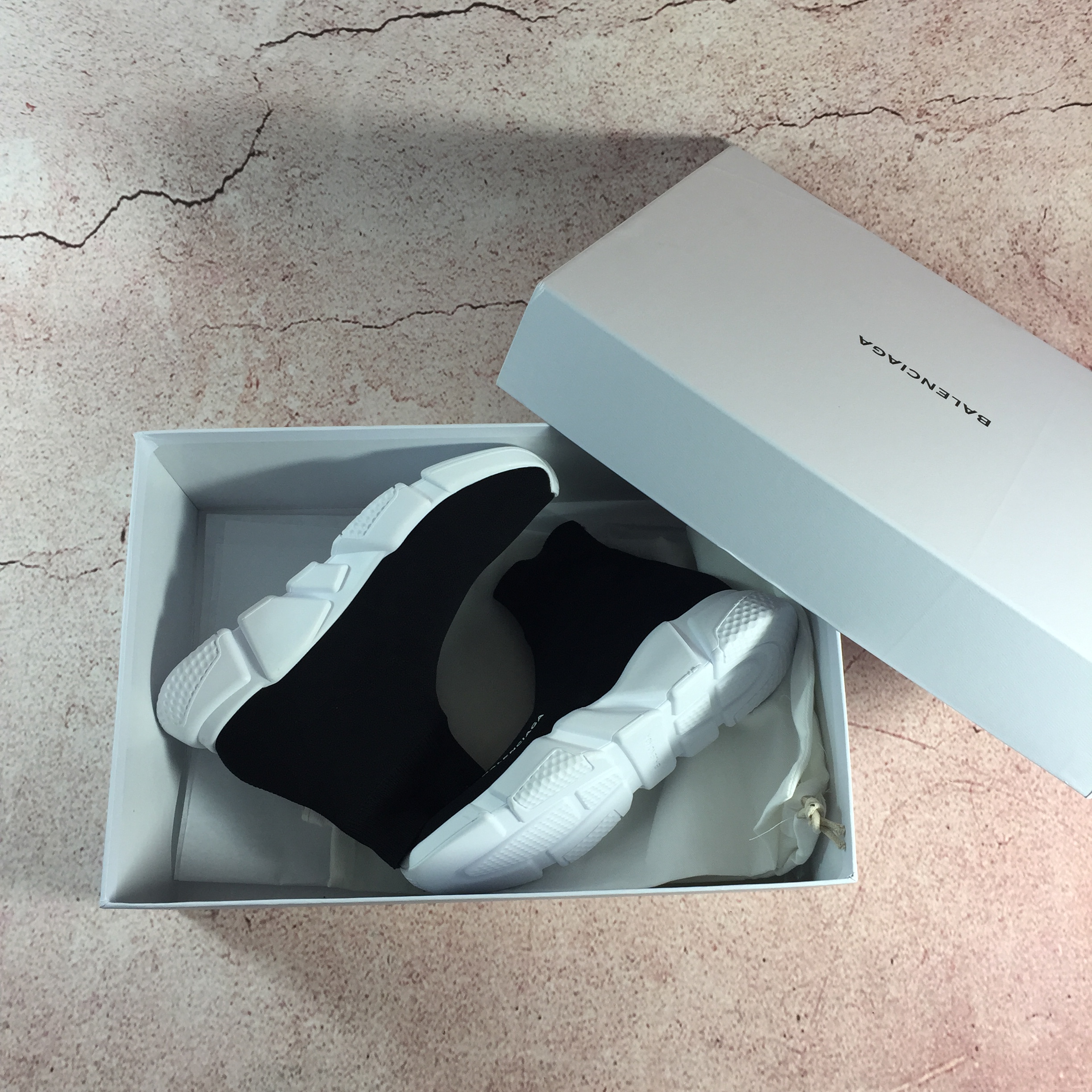 Blncig Speed Trainer Mid White Black 454484 W05G0 1000