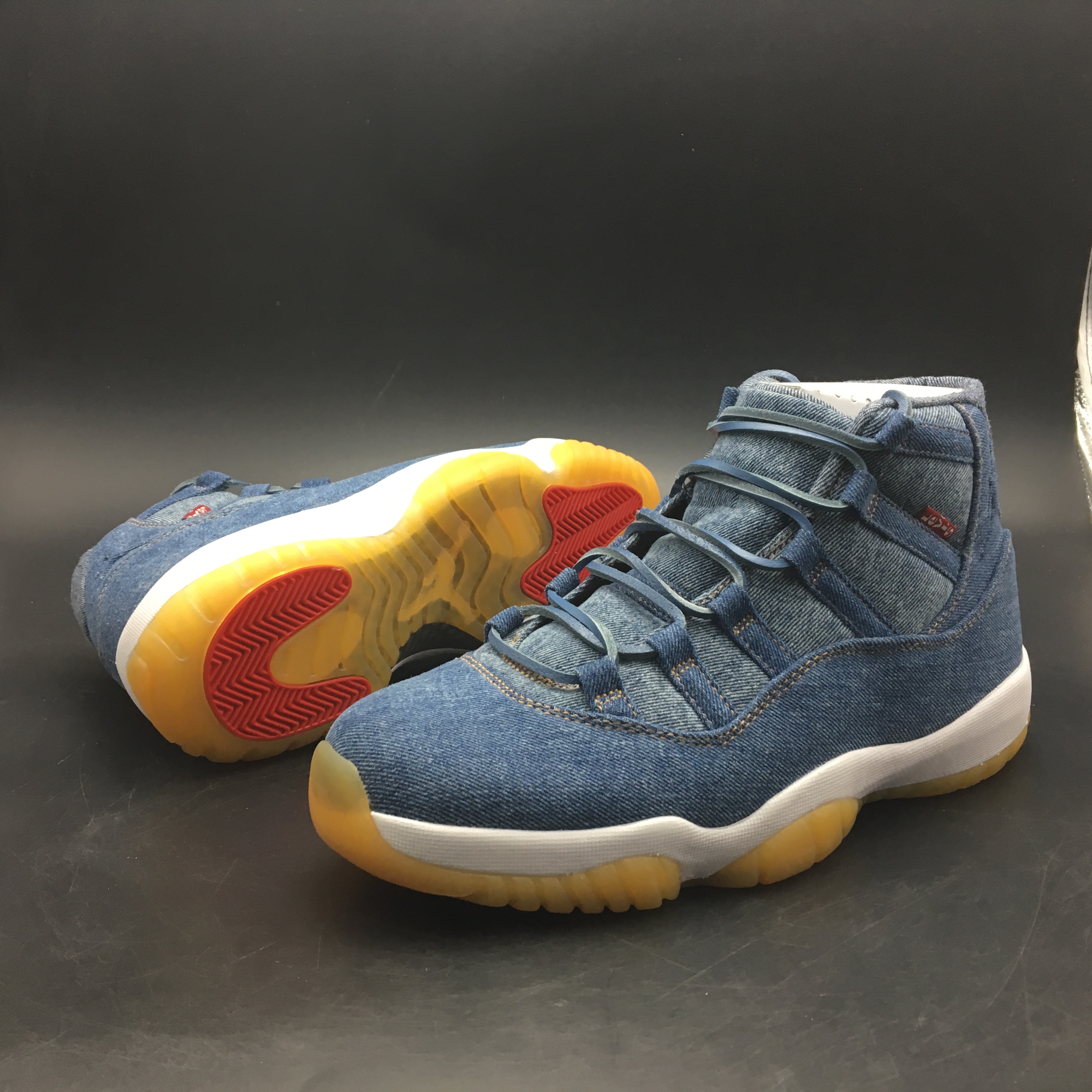 Air Jordan 11 Levis 914433-401