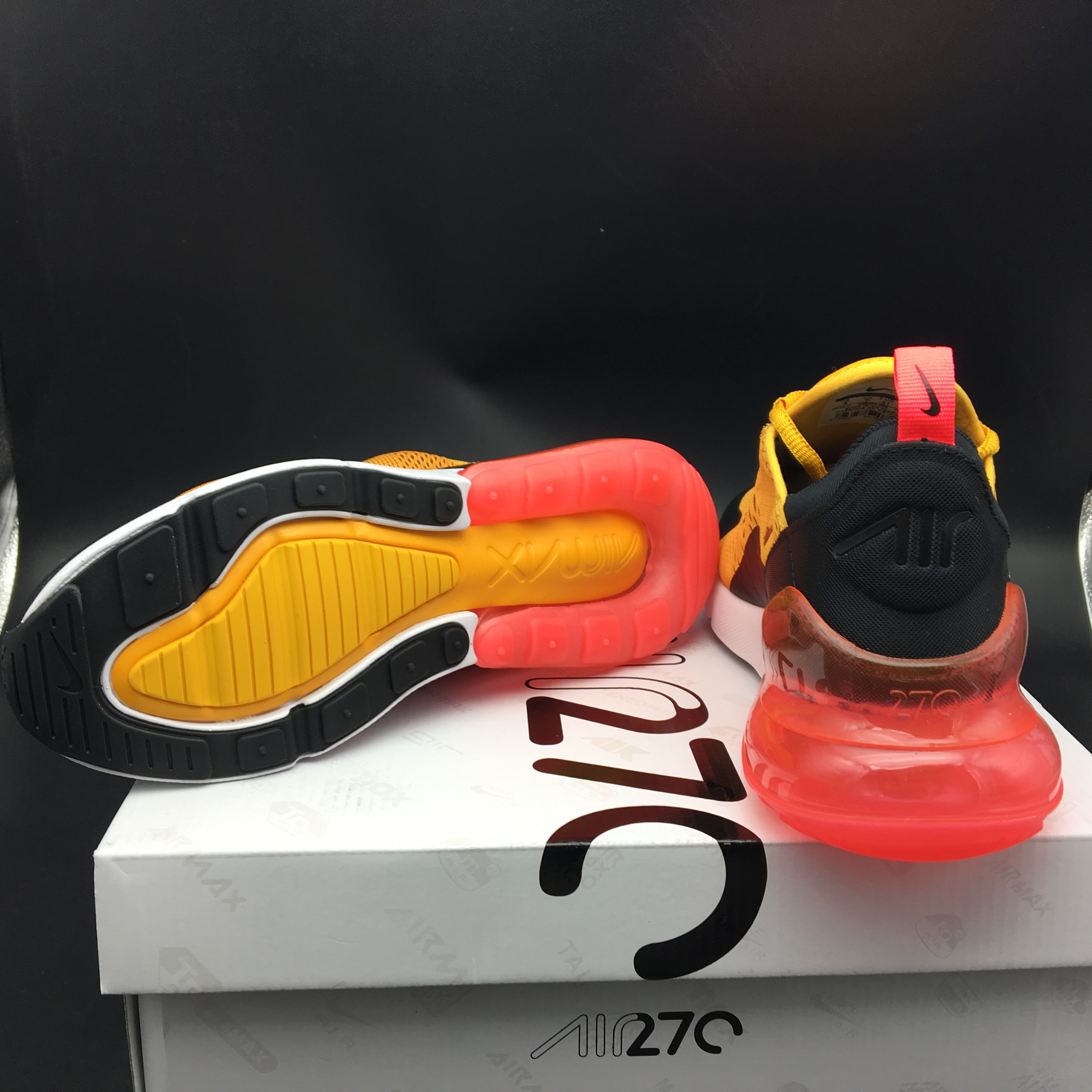 Nike Air Max 270 University Gold  AH8050-004