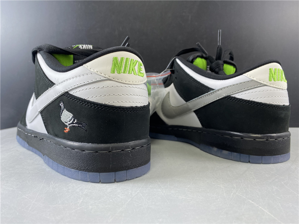 Nike SB Dunk Low Staple Panda Pigeon (2020) BV1310-013