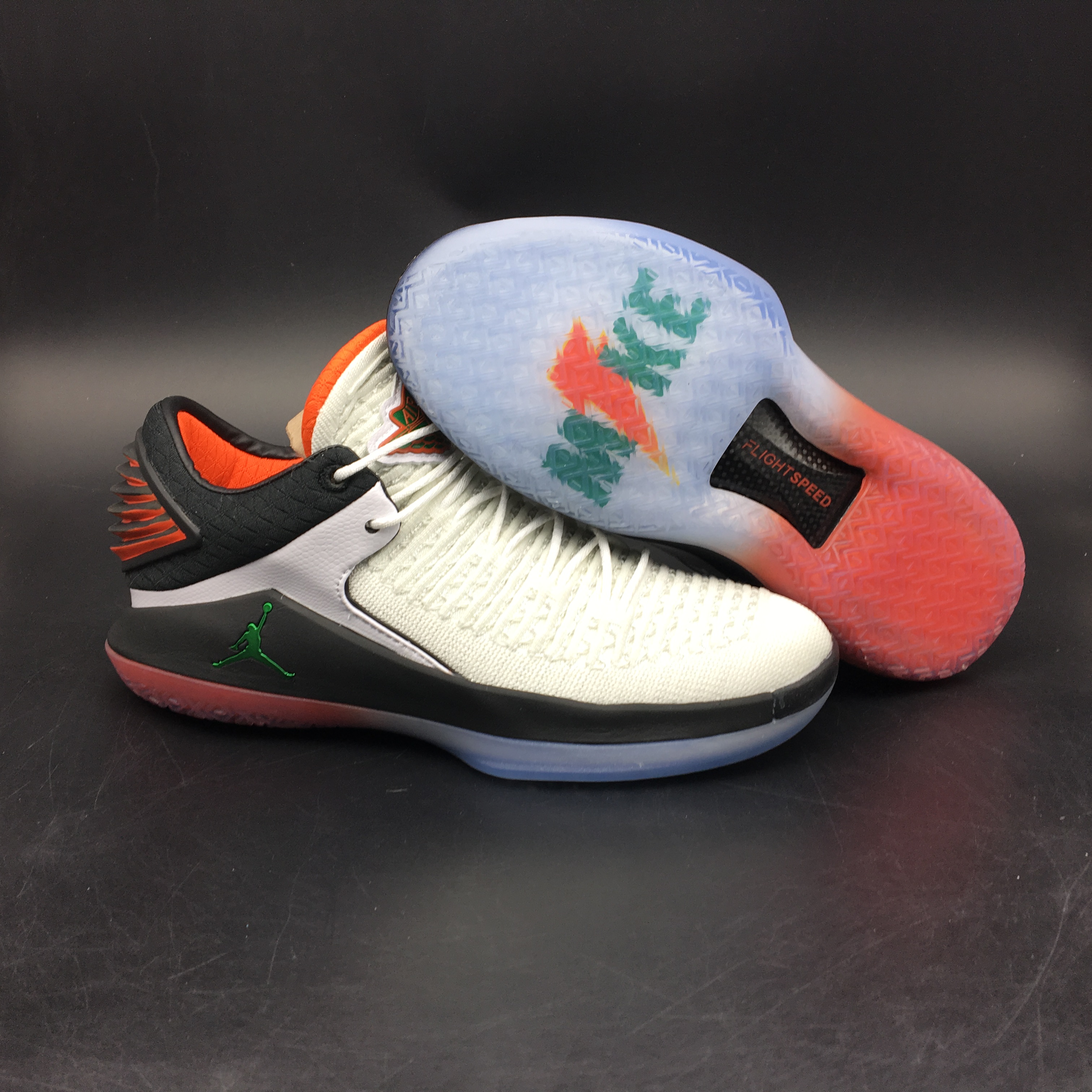Air Jordan 32 Low Like MikE Gatorade AH3347-100