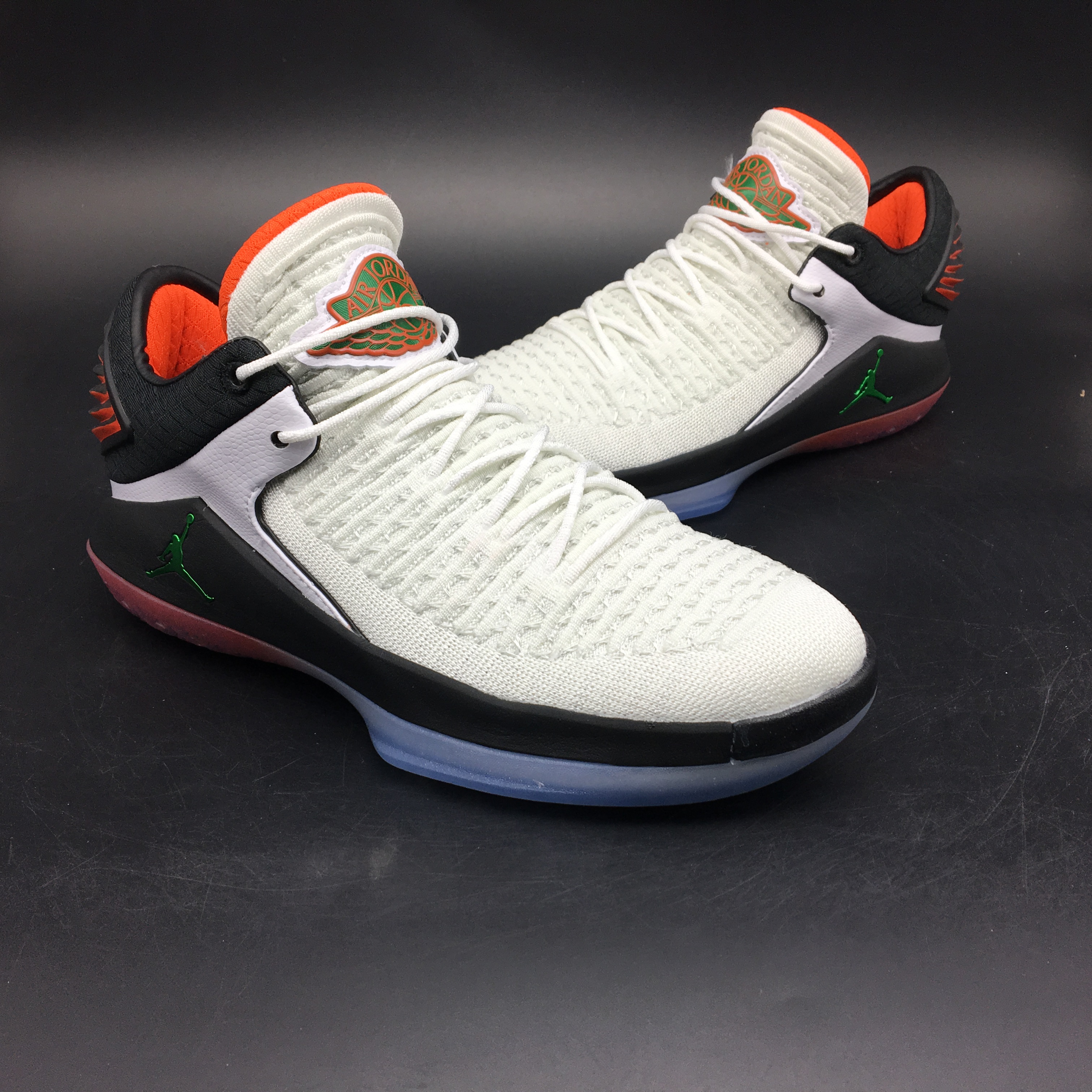 Air Jordan 32 Low Like MikE Gatorade AH3347-100