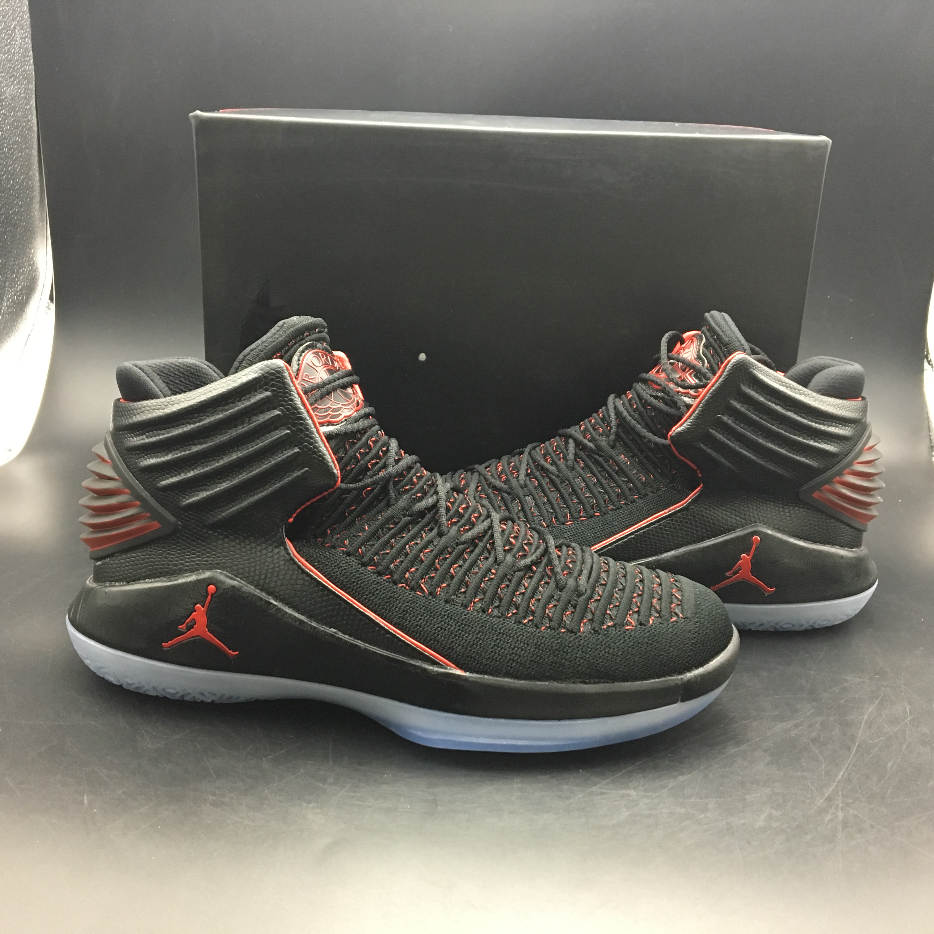 Air Jordan 32 
