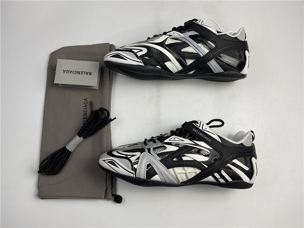 Blncig Drive Sneaker Light Grey Black 624343 W2FD1 1019