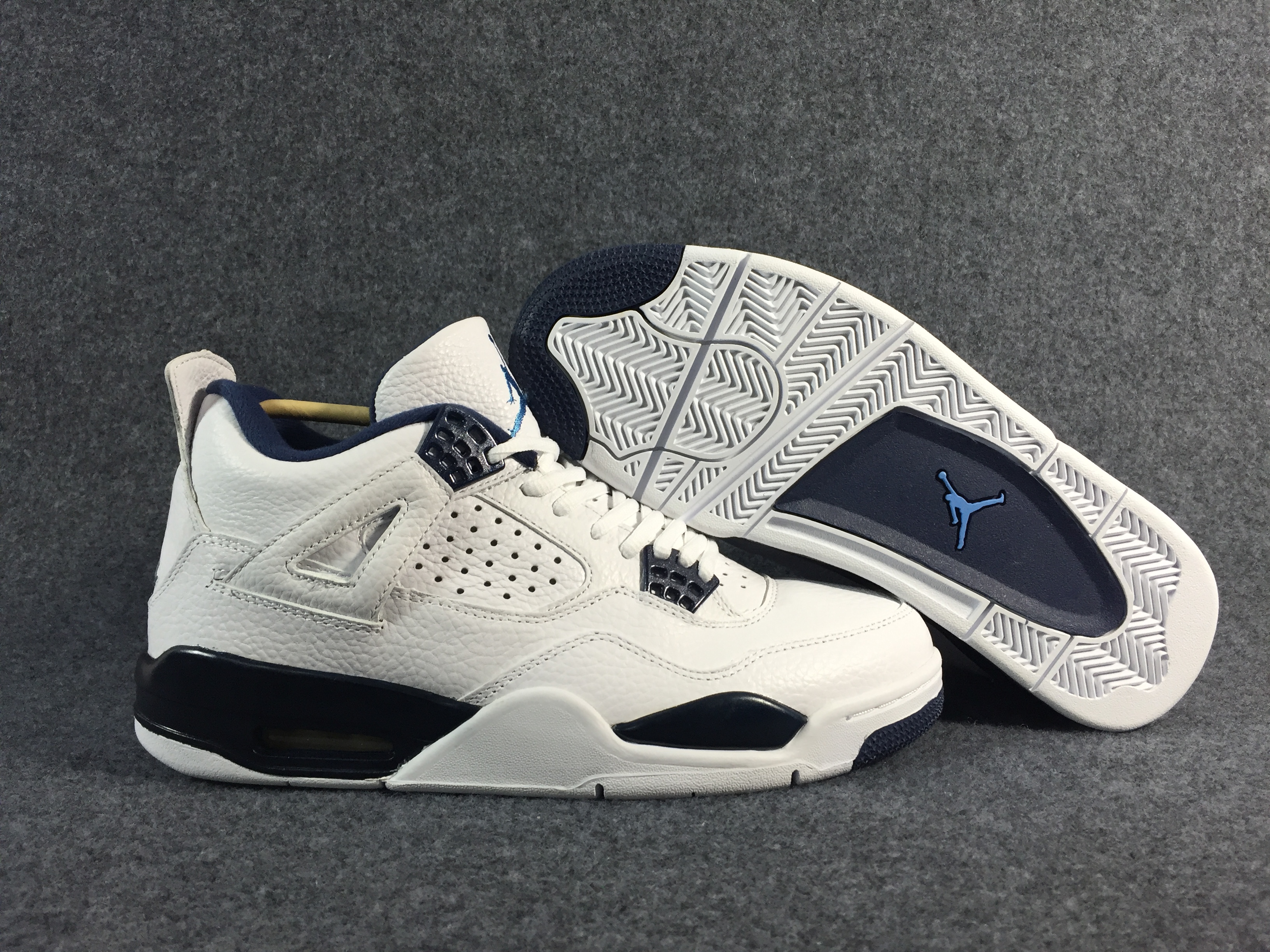 Air Jordan 4 Columbia 314254-107