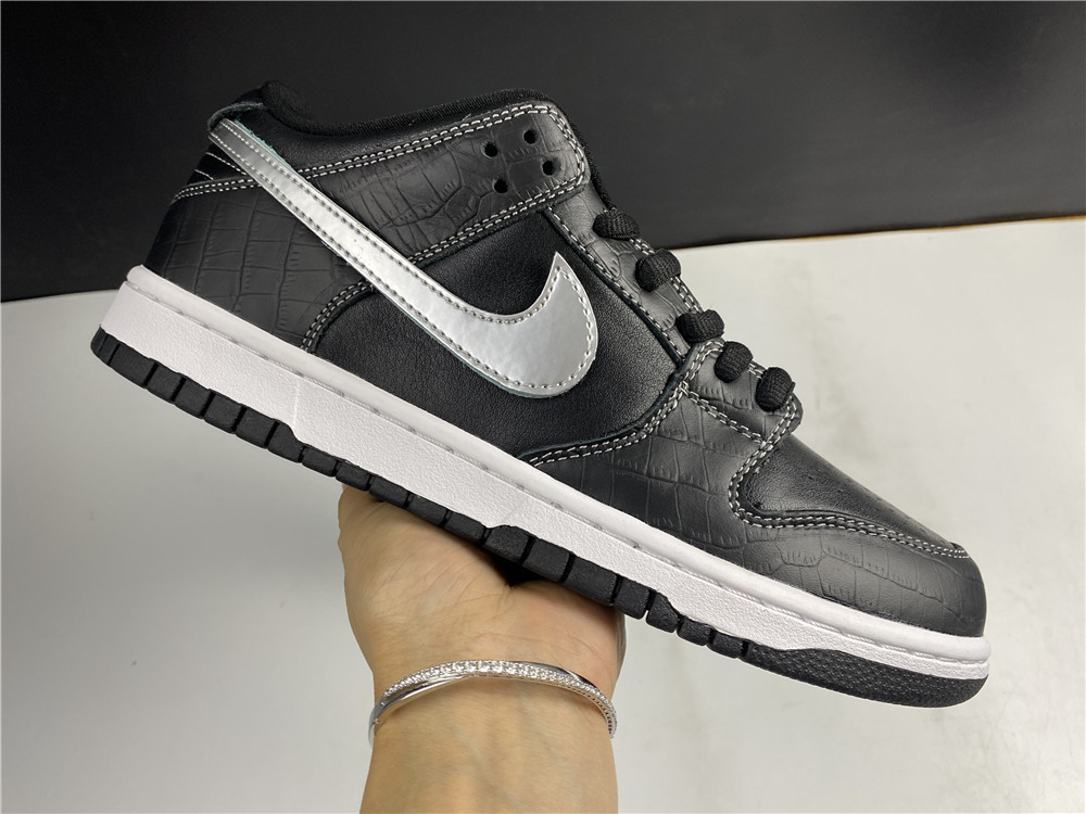 nike sb dunk low Di*m*nd supply co black Di*m*nd bv1310-001