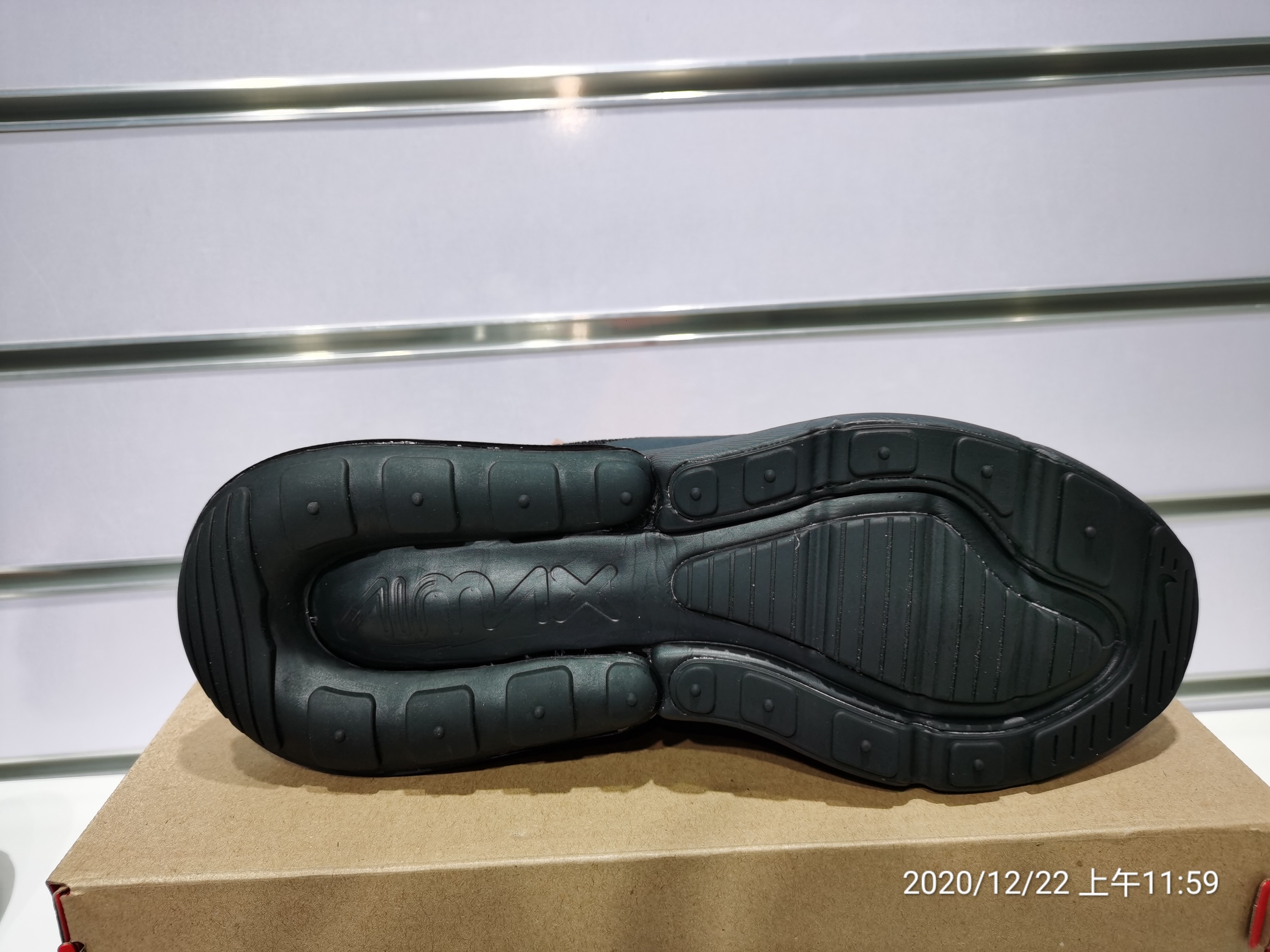 Off-White x Nike Air Max 270 Black  AA8058-001