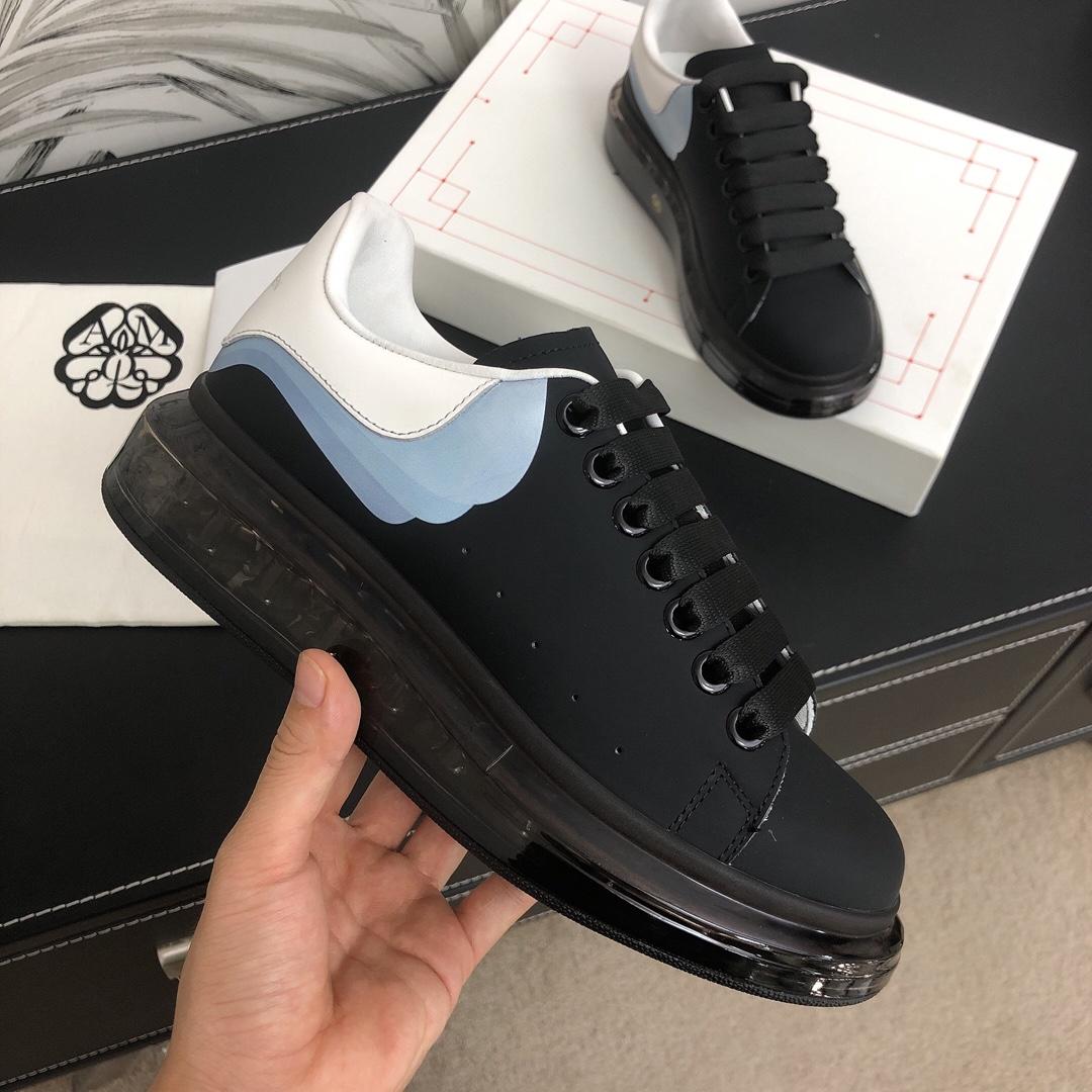 Alxndr McQN Oversized Clear Sole Lust Full Black