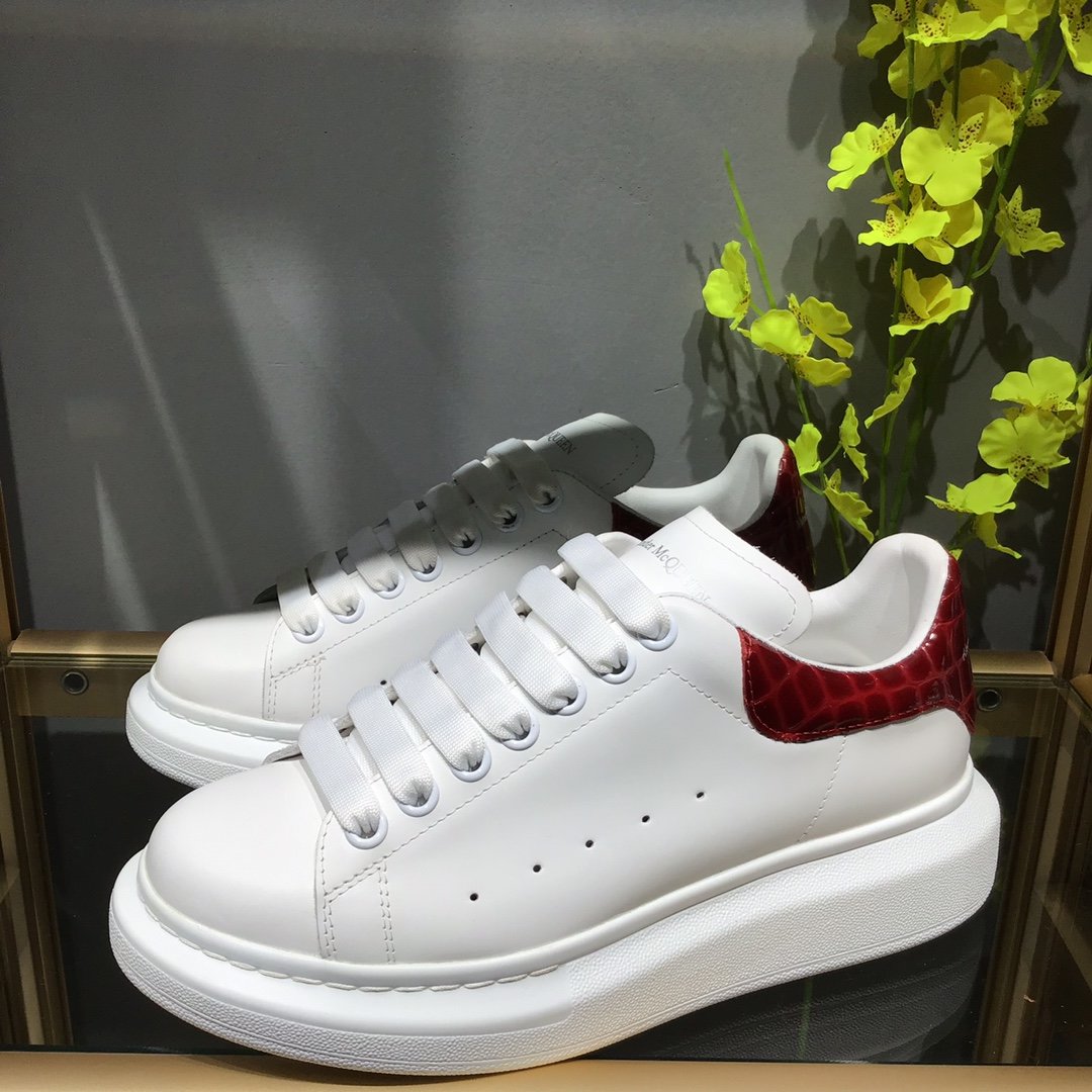 Alxndr McQN Oversized Red Croc Effect 625162WHYB8