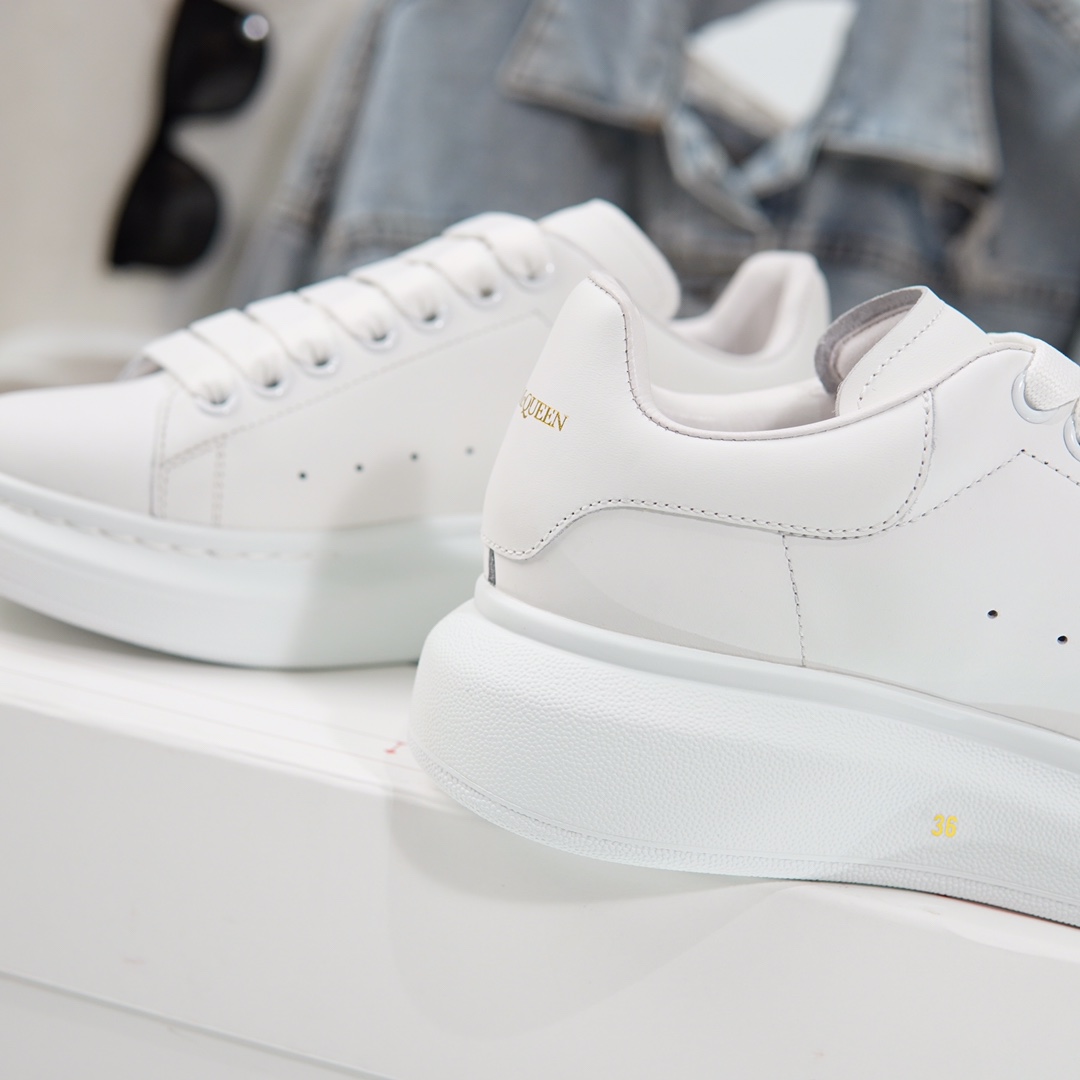 Alxndr McQN Oversized White 553770 WHGP 09000