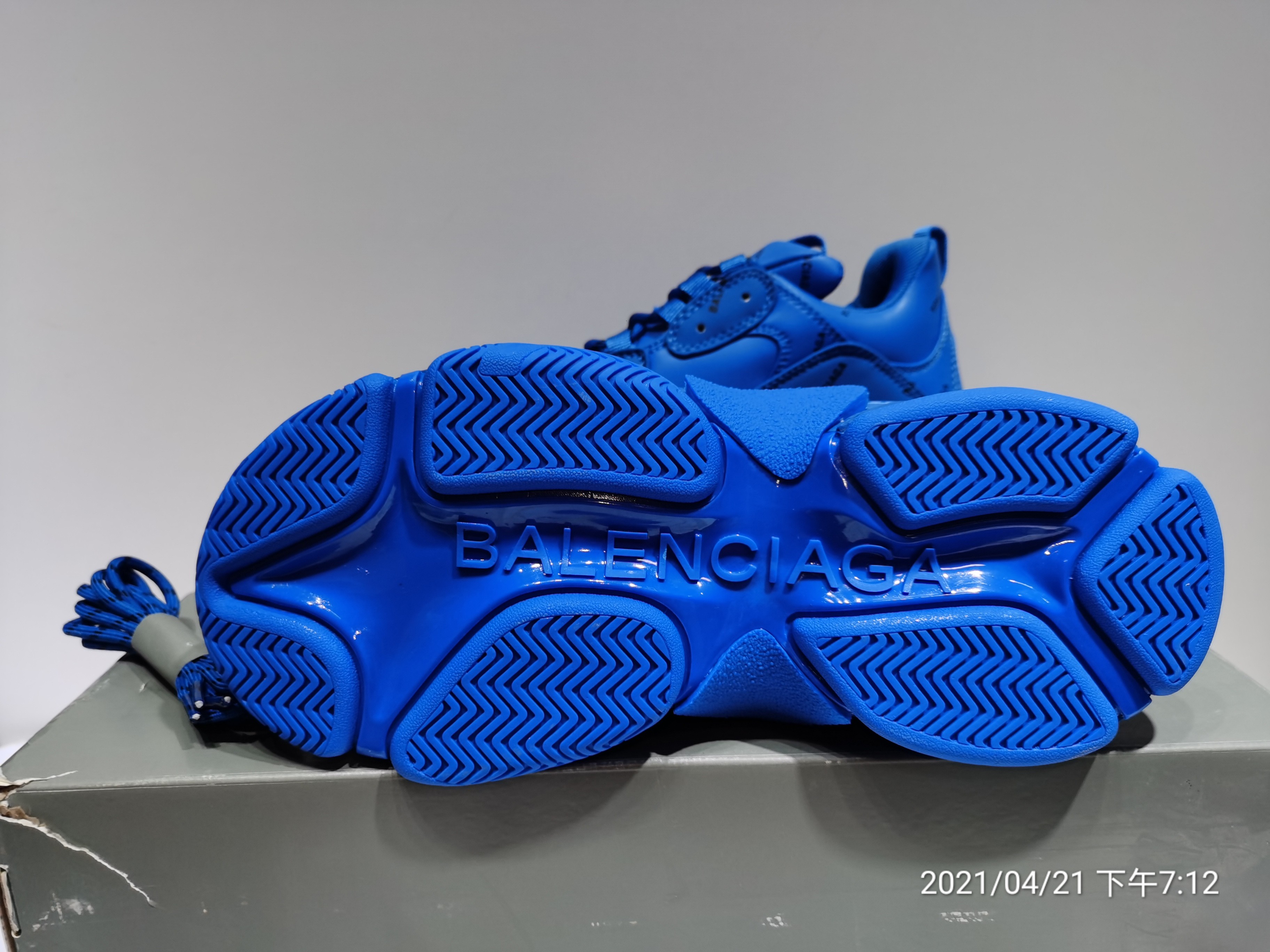 Blncig Triple S Blue Logo