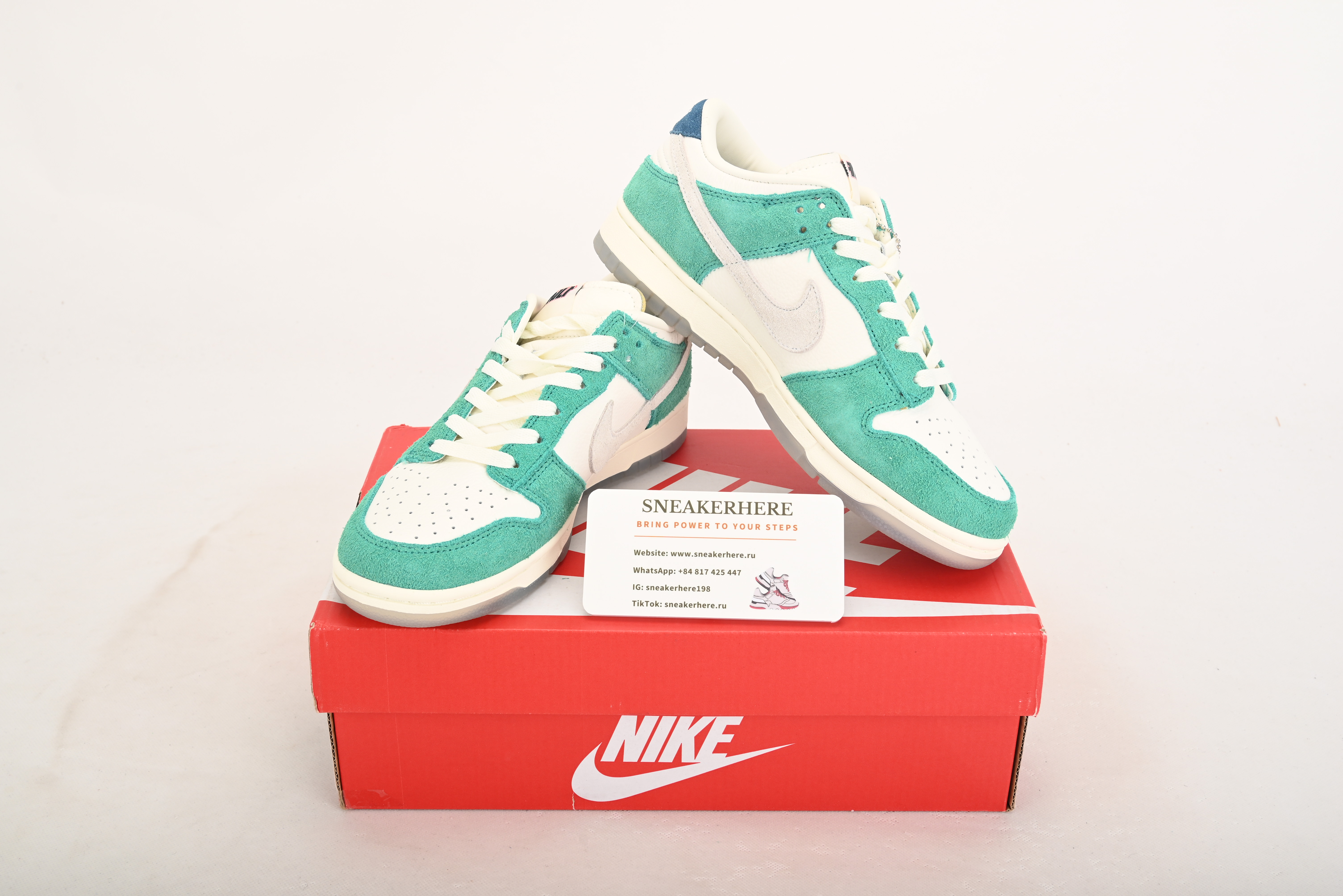 Nike Dunk Low Kasina Neptune Green CZ6501-101