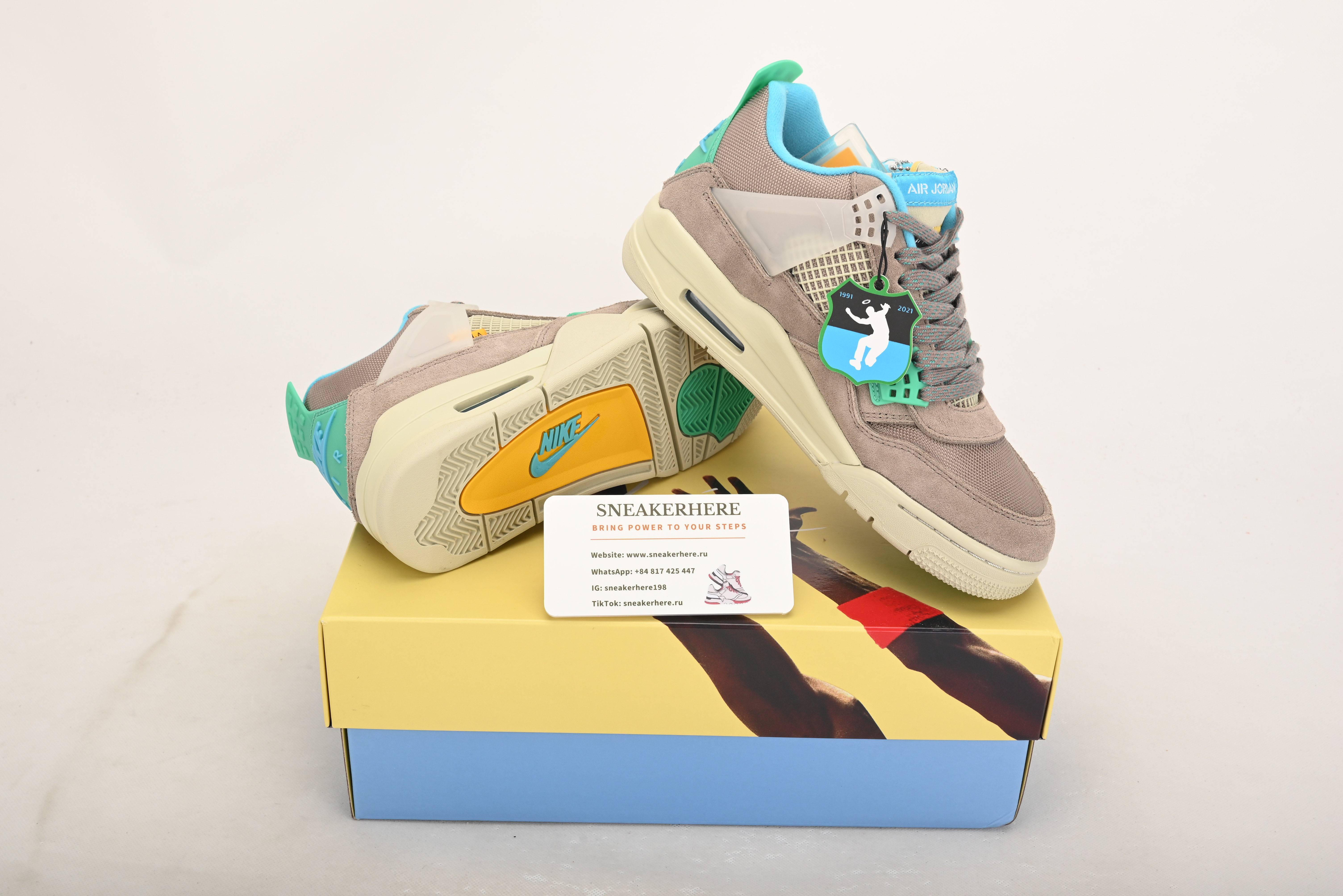 Air Jordan 4 Retro SP 30th Anniversary Union Taupe Haze DJ5718-242