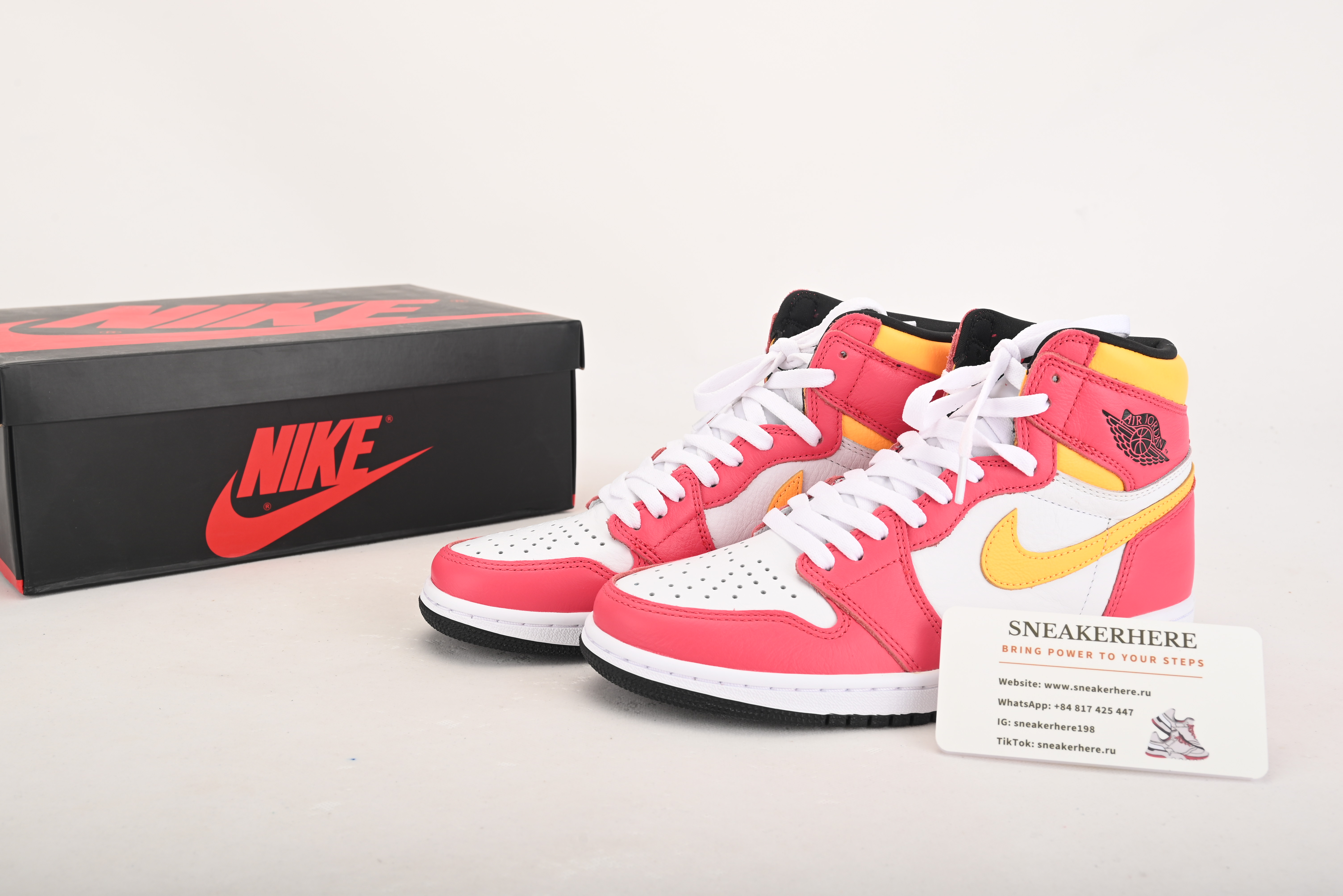 Air Jordan 1 Retro High OG Light Fusion Red 555088-603