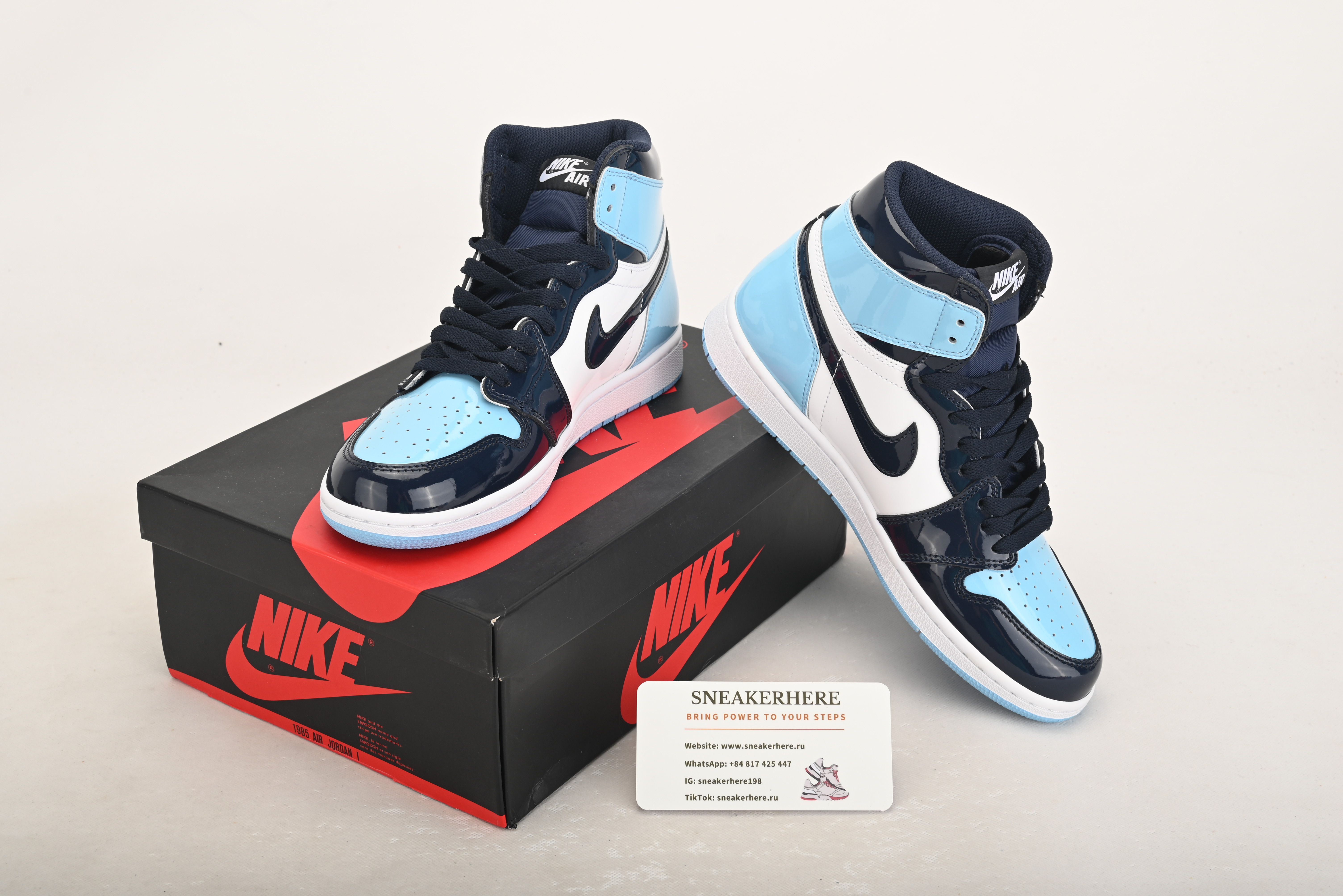 Air Jordan 1 Retro High UNC Patent CD0461-401
