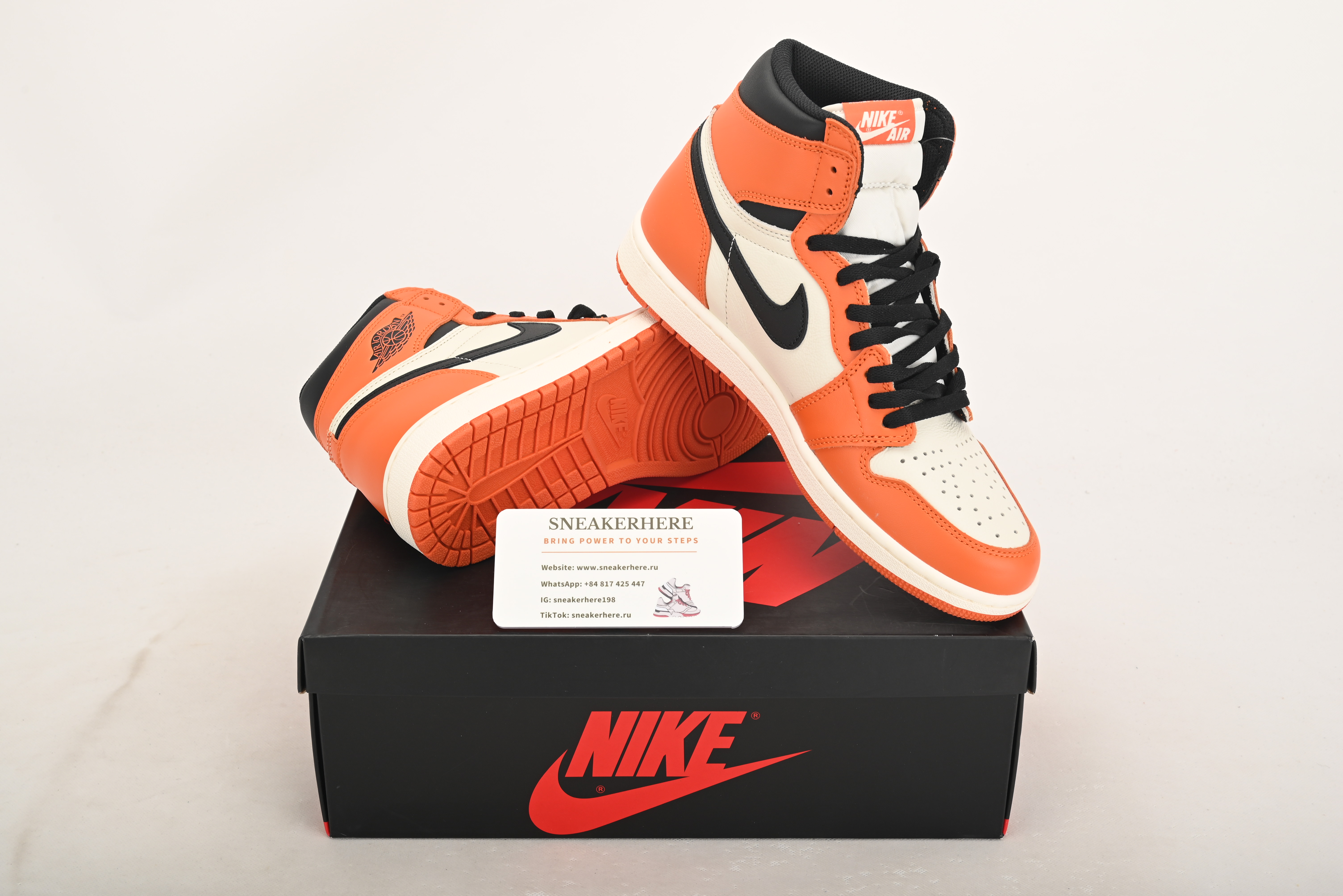 Air Jordan 1 Retro Reverse Shattered Backboard 555088-113