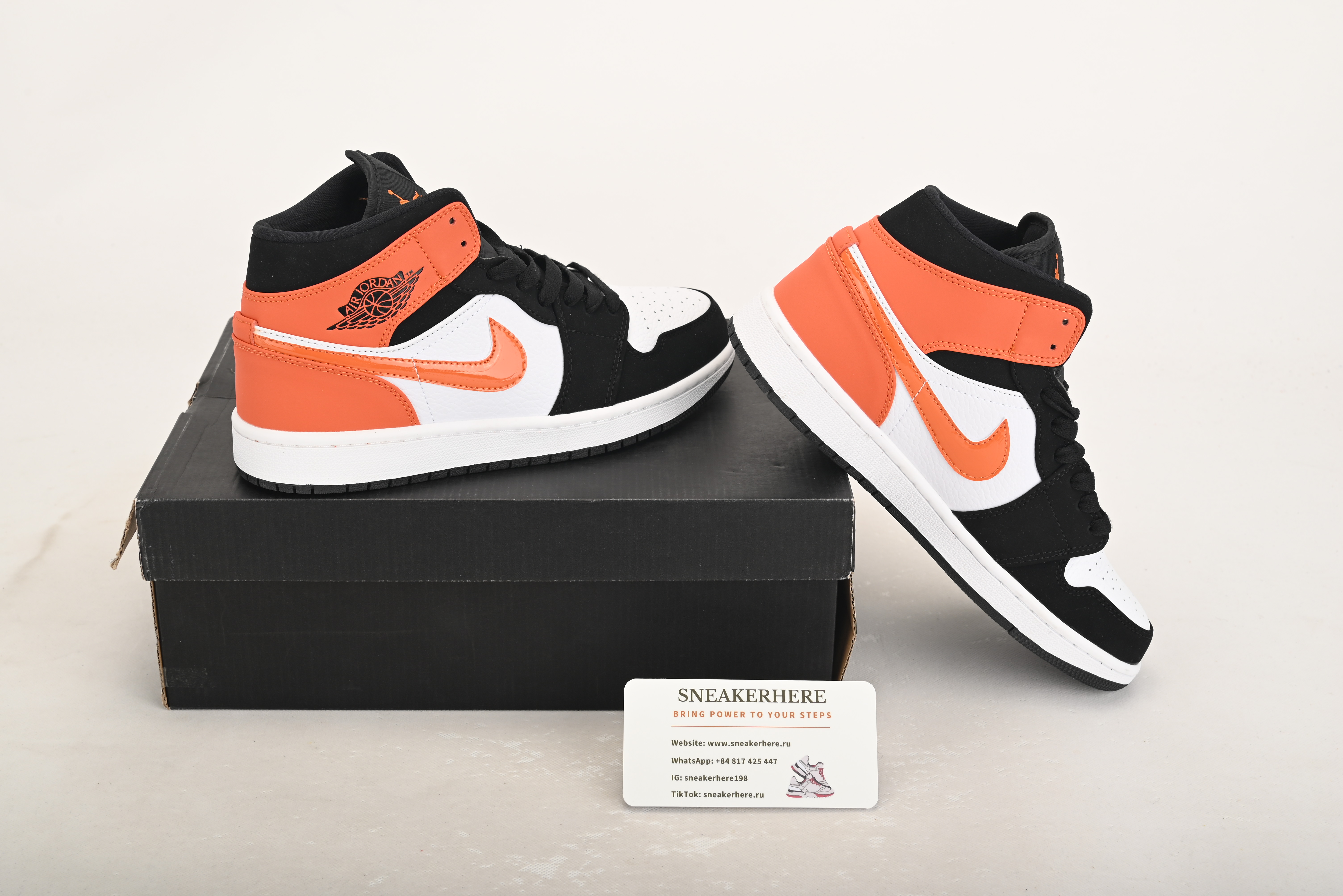 Air Jordan 1 Mid Shattered Backboard 554725-058