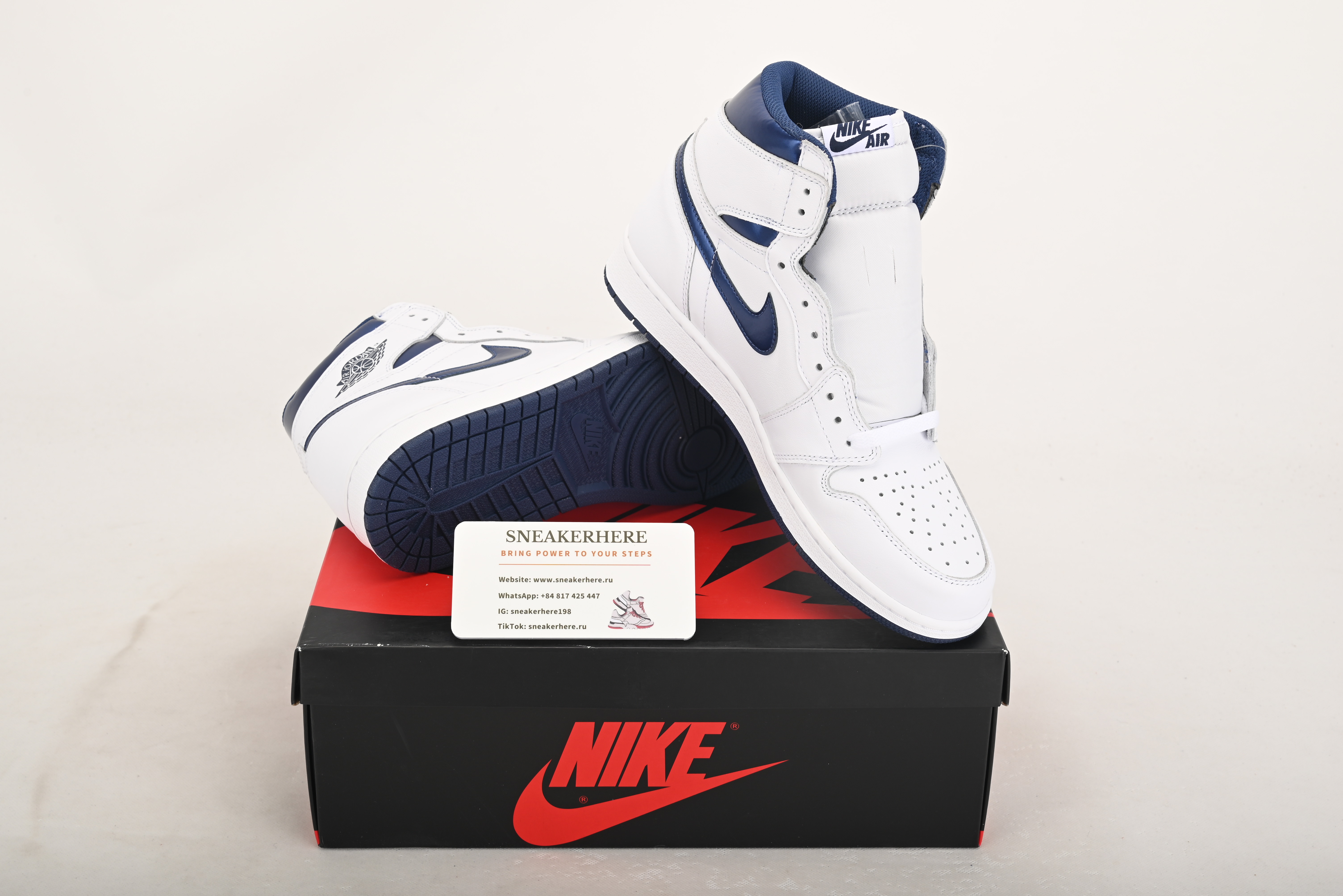 Air Jordan 1 Retro Metallic Navy 555088-106