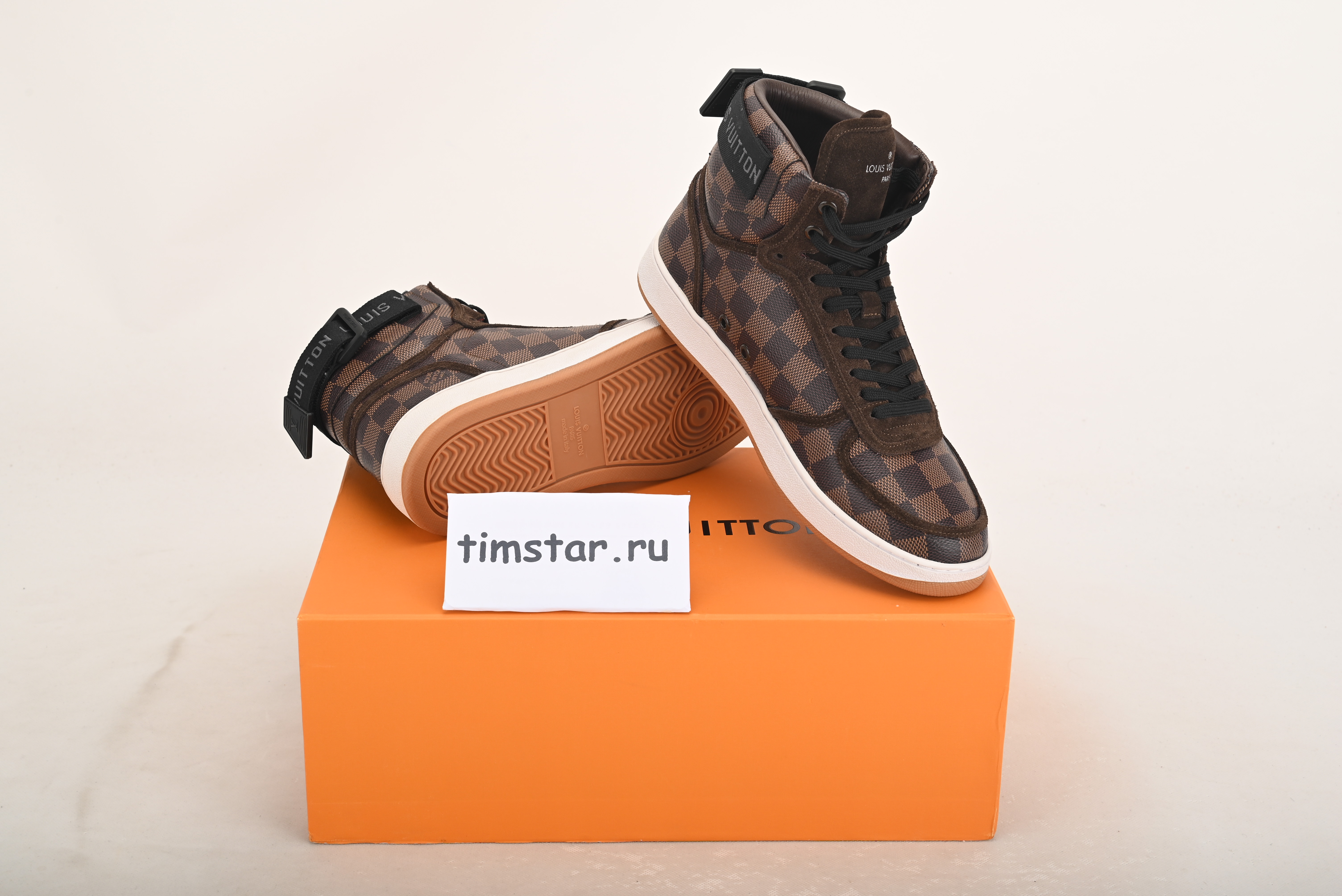 LsVttn Rivoli Sneaker Boot