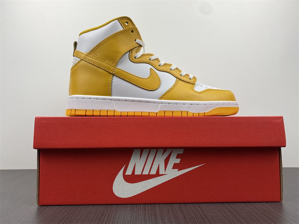 Nike Dunk High Dark Sulfur (W) DD1869-106