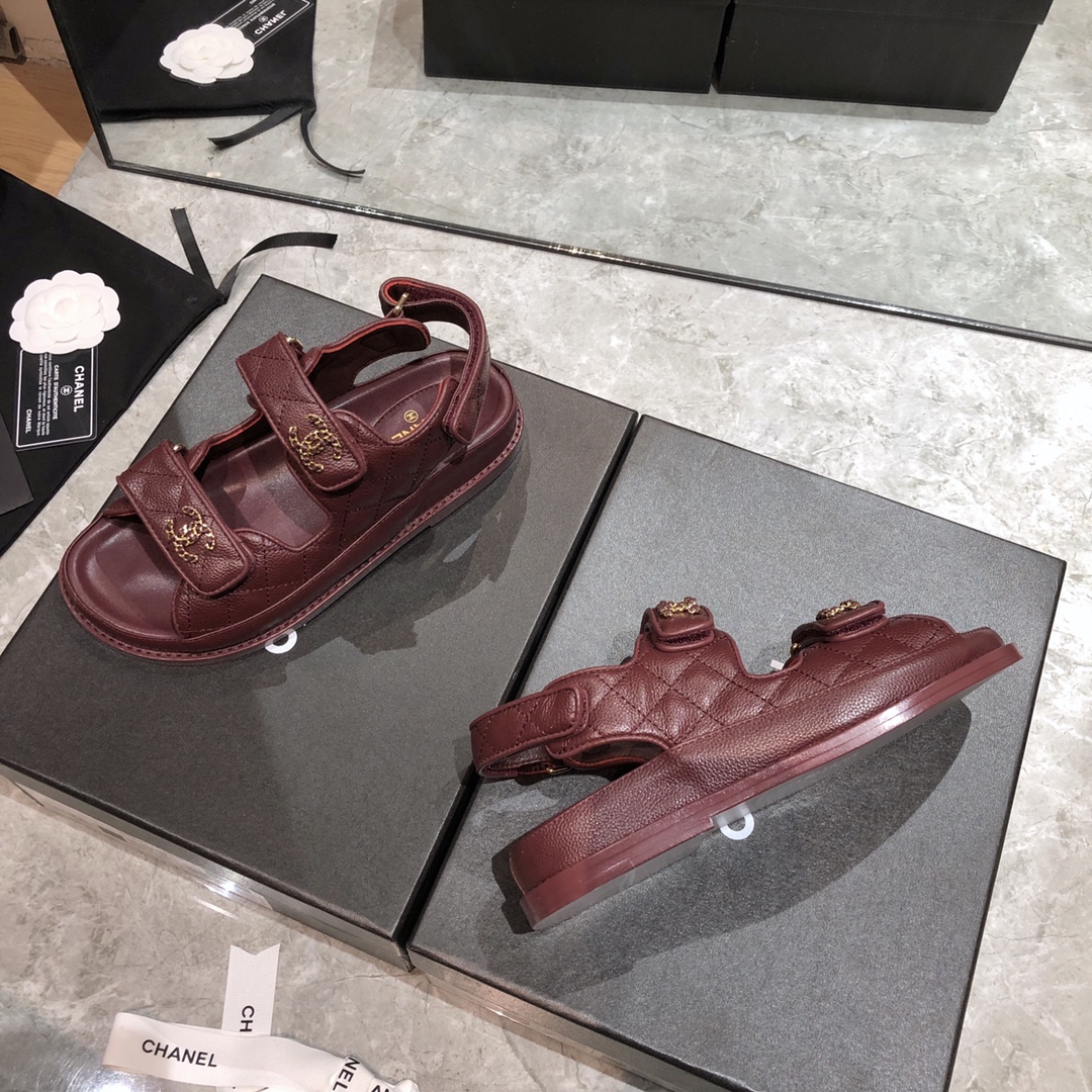 Channe1 Sandal Red 003