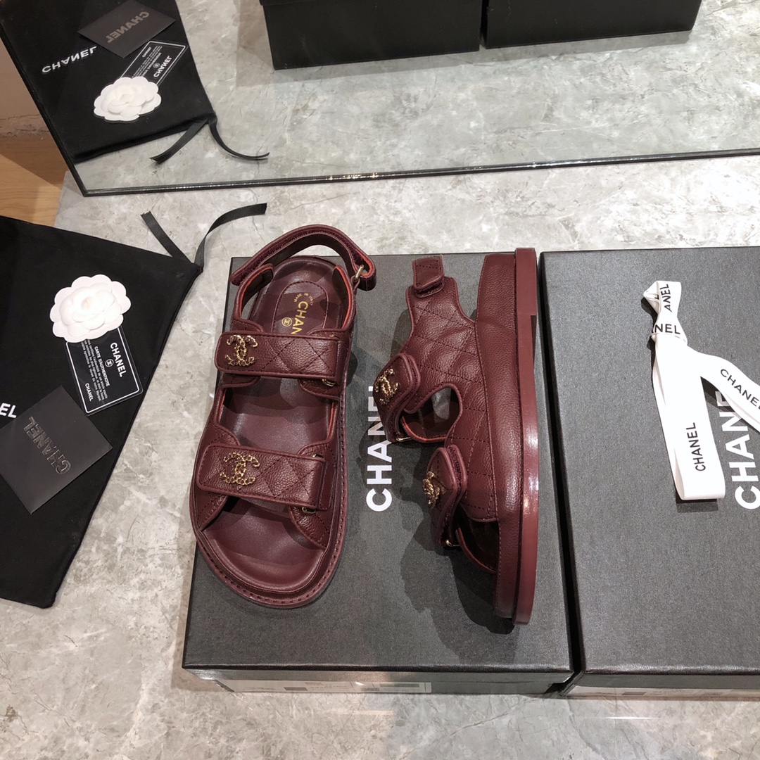 Channe1 Sandal Red 003