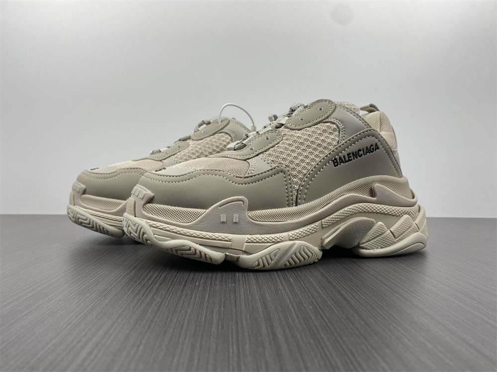 Blncig Triple S Beige (W) 524039W2FW19700