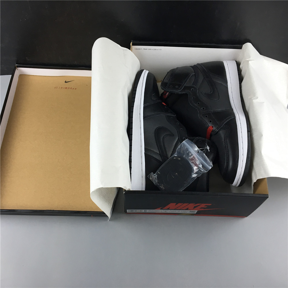 Air Jordan 1 Retro High Black Satin Gym Red 555088-060