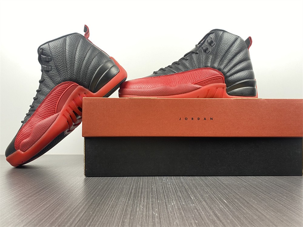 Air Jordan 12 Retro Flu Game (2016) 130690-002