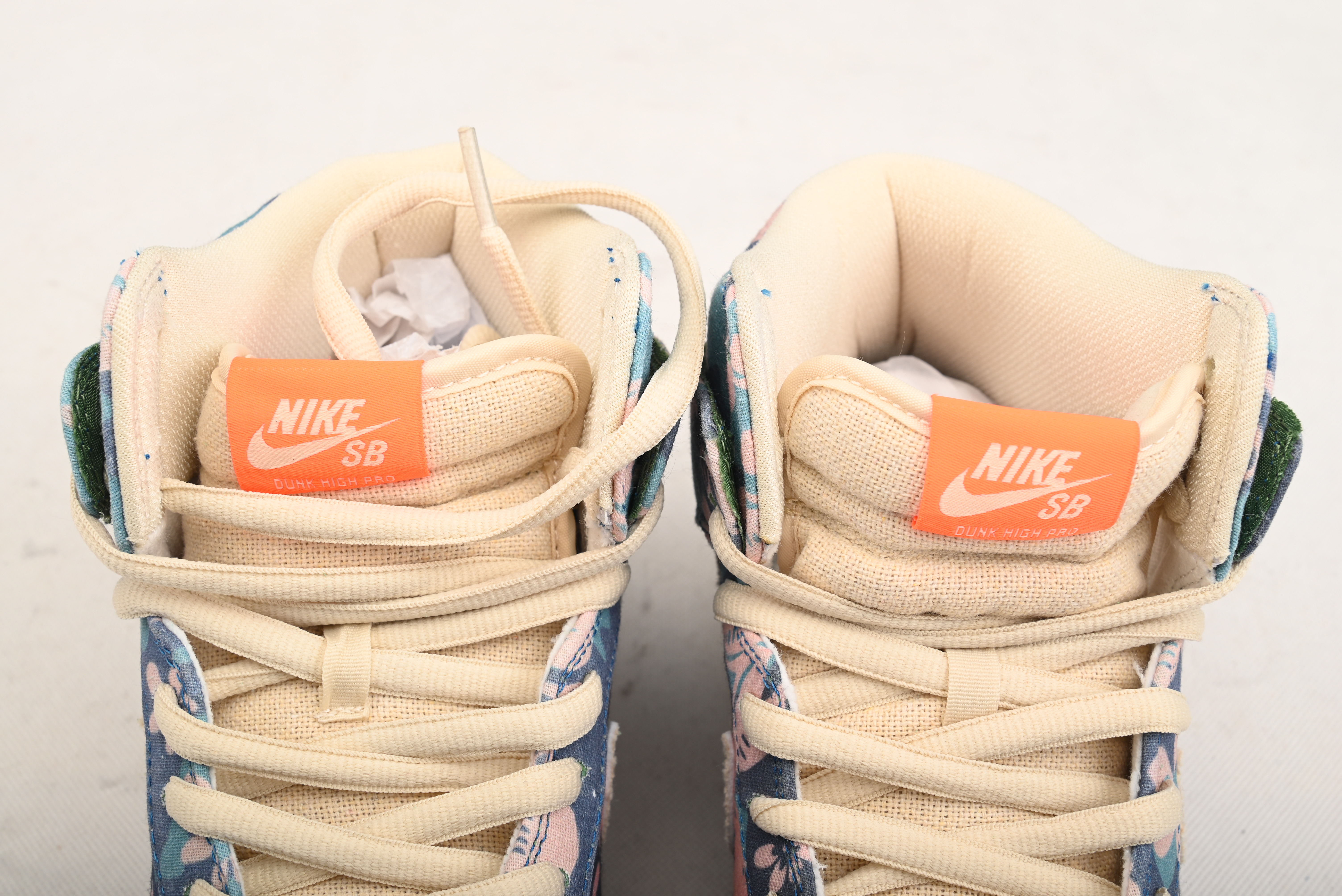 Nike SB Dunk High Hawaii CZ2232-300