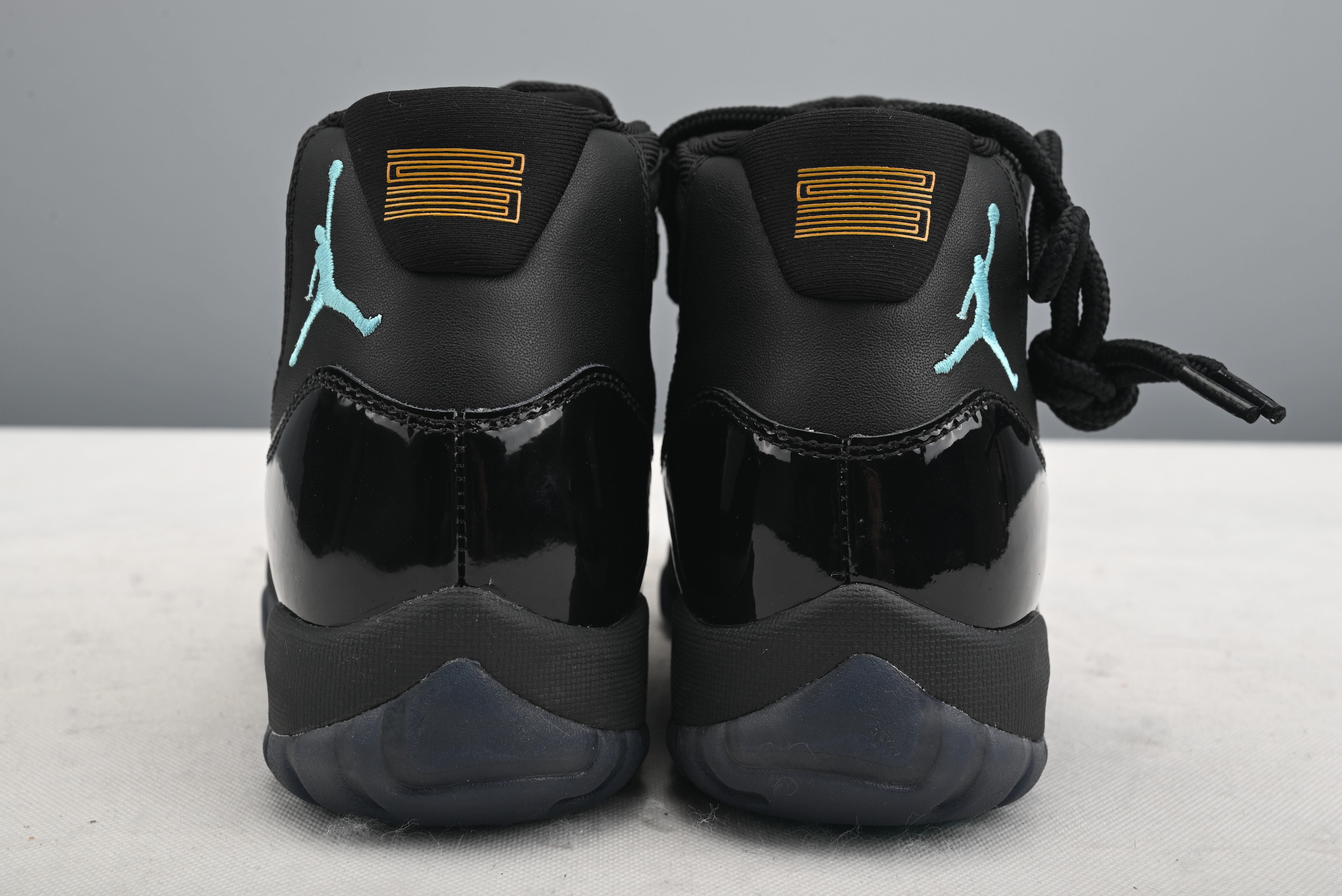 Jordan 11 Retro Gamma Blue 378038-006