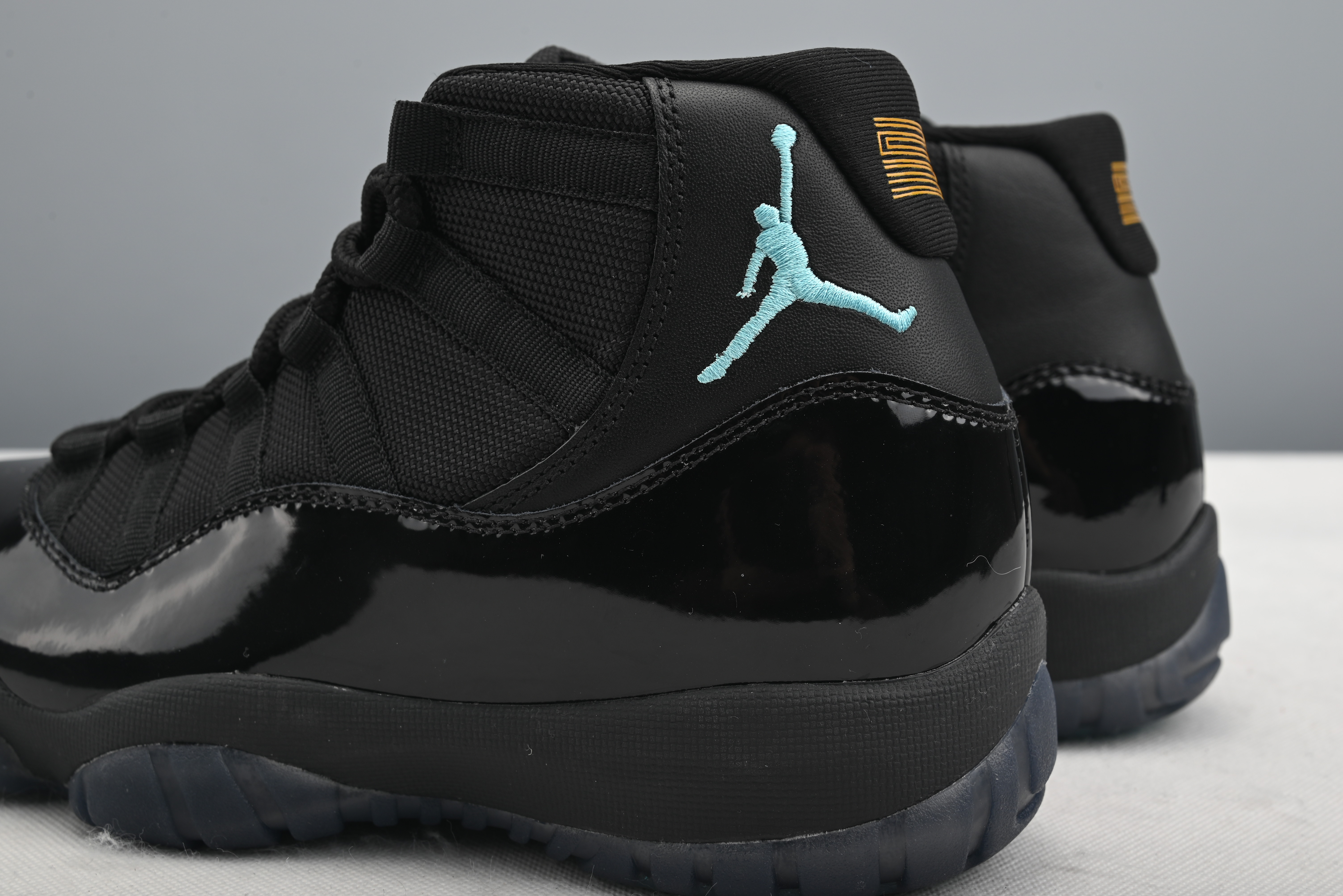 Jordan 11 Retro Gamma Blue 378038-006