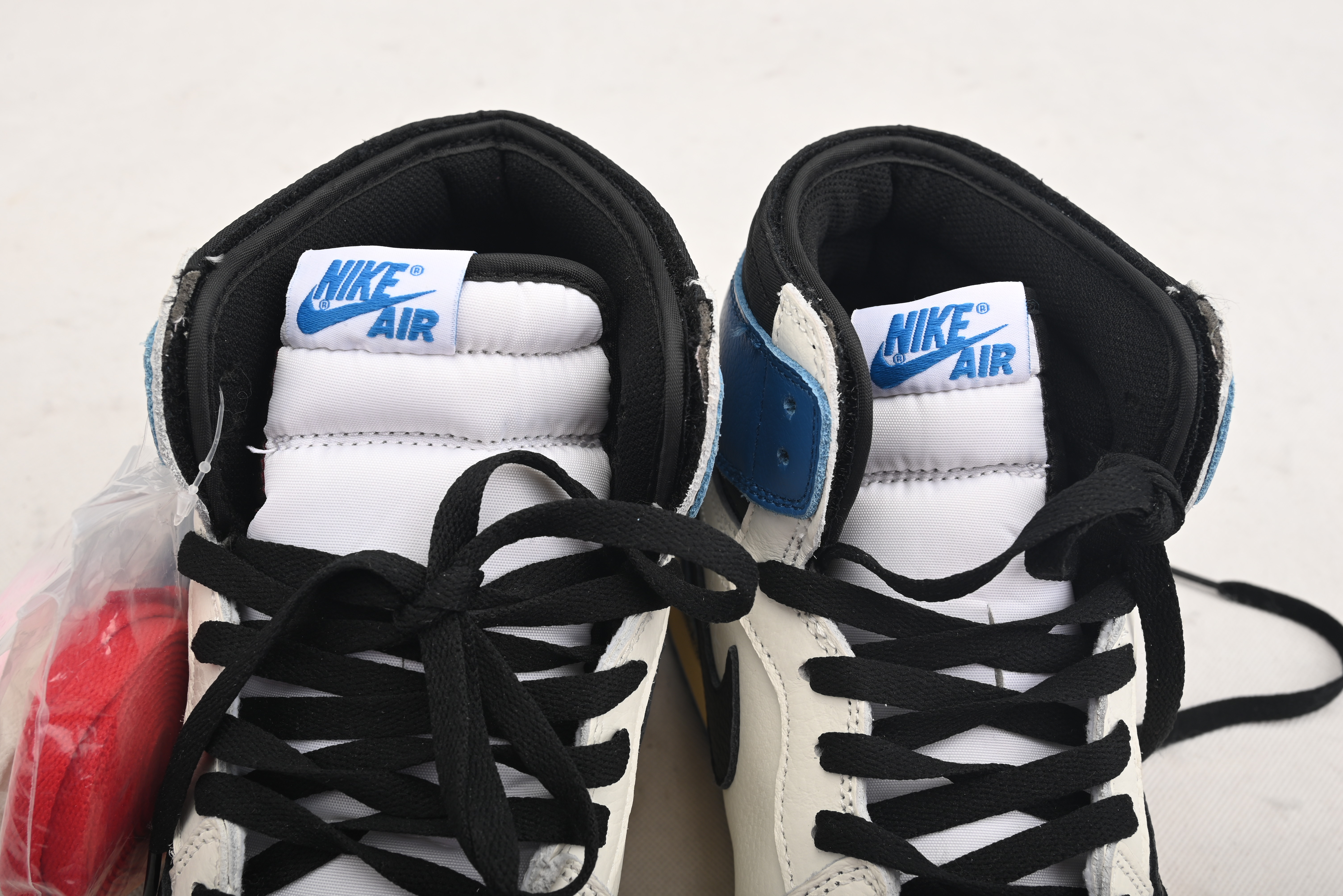 Jordan 1 High OG SP Fragment x Travis Scott  DH3227-105