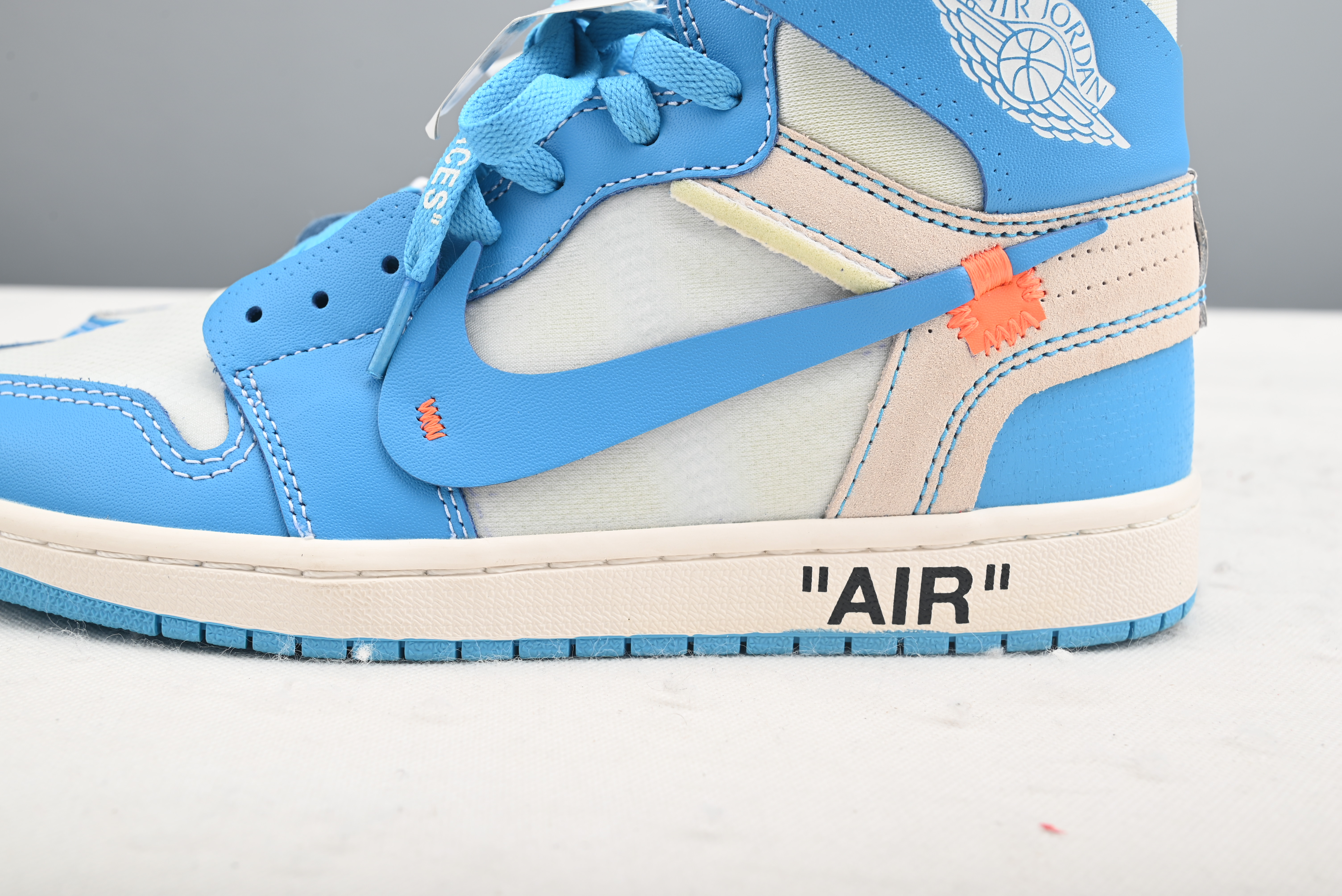 Jordan 1 Retro High Off-White University Blue  AQ0818-148