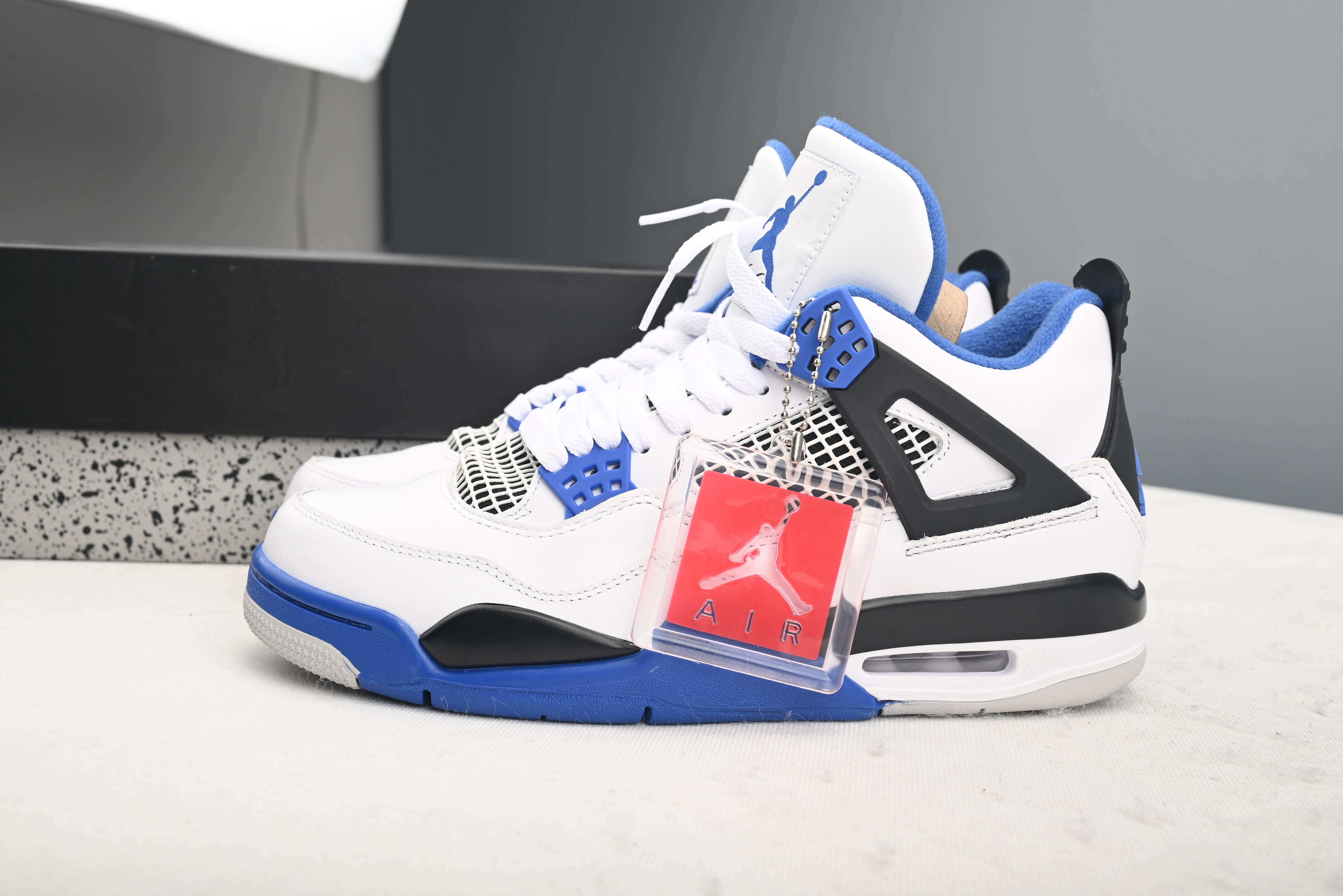 Jordan 4 Retro Motorsports (2017) 308497-117