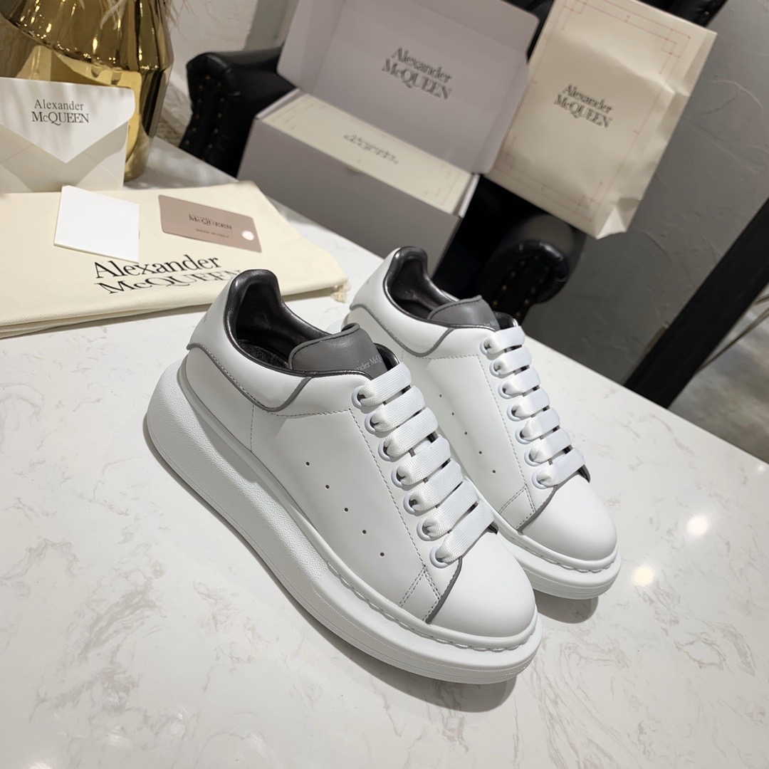 Alxndr McQN Reflective Trimmed