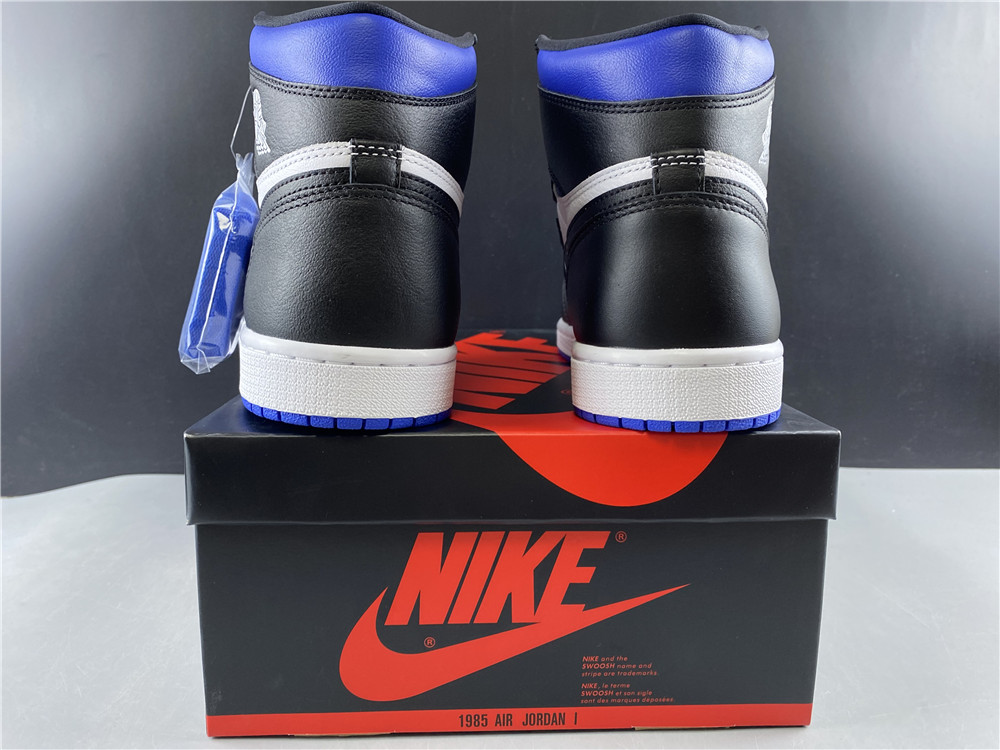 Air Jordan 1 Retro High Royal Toe 555088-041