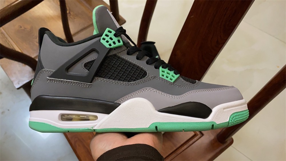 Jordan 4 Retro Green Glow 308497-033
