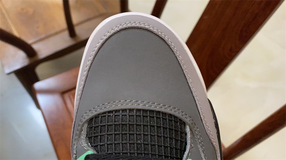 Jordan 4 Retro Green Glow 308497-033